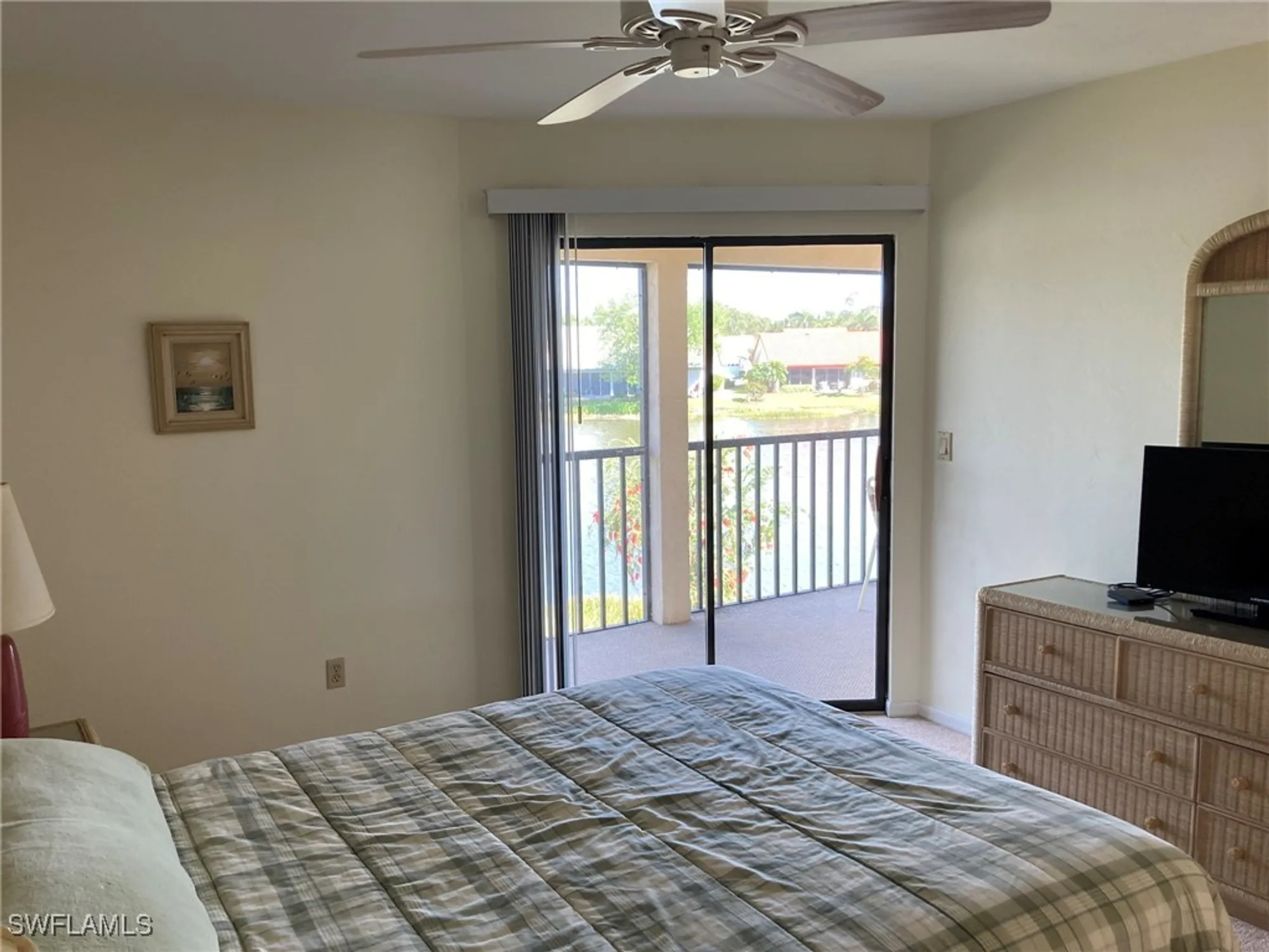 Property Slideshow image 11 of 30 | 13111 cross creek blvd 215, Fort Myers, FL, 33912