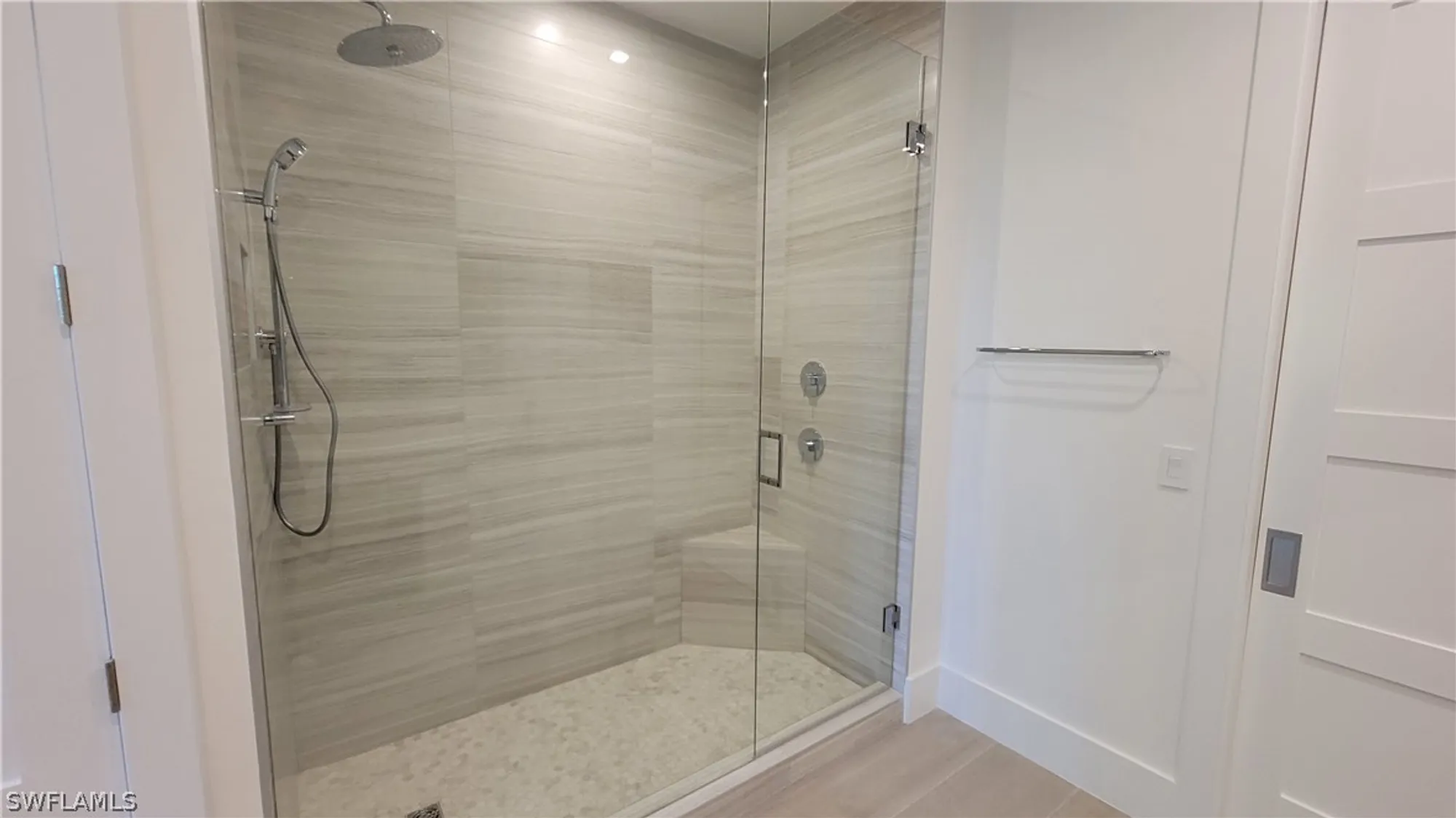 Property Slideshow image 16 of 48 | 3279 dorado ln unit 202, Naples, FL, 34114
