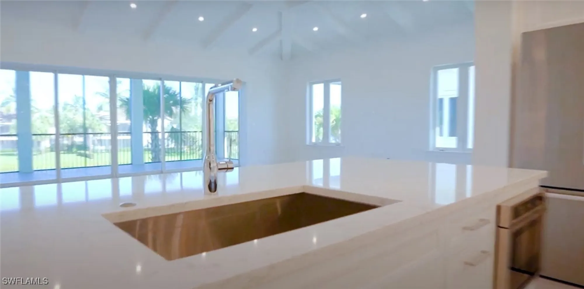 Property Slideshow image 12 of 48 | 3279 dorado ln unit 202, Naples, FL, 34114