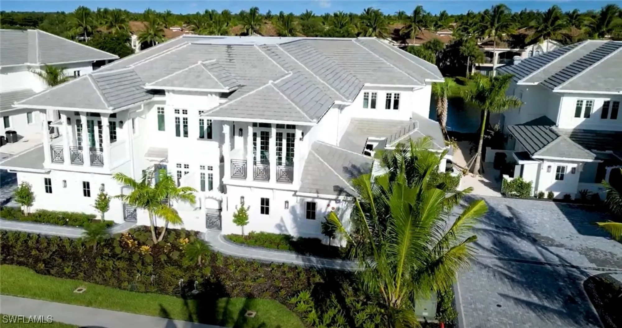 Property Slideshow image 26 of 48 | 3279 dorado ln unit 202, Naples, FL, 34114