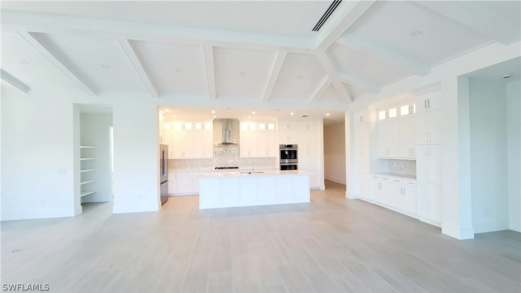 Property Slideshow image 9 of 48 | 3279 dorado ln unit 202, Naples, FL, 34114