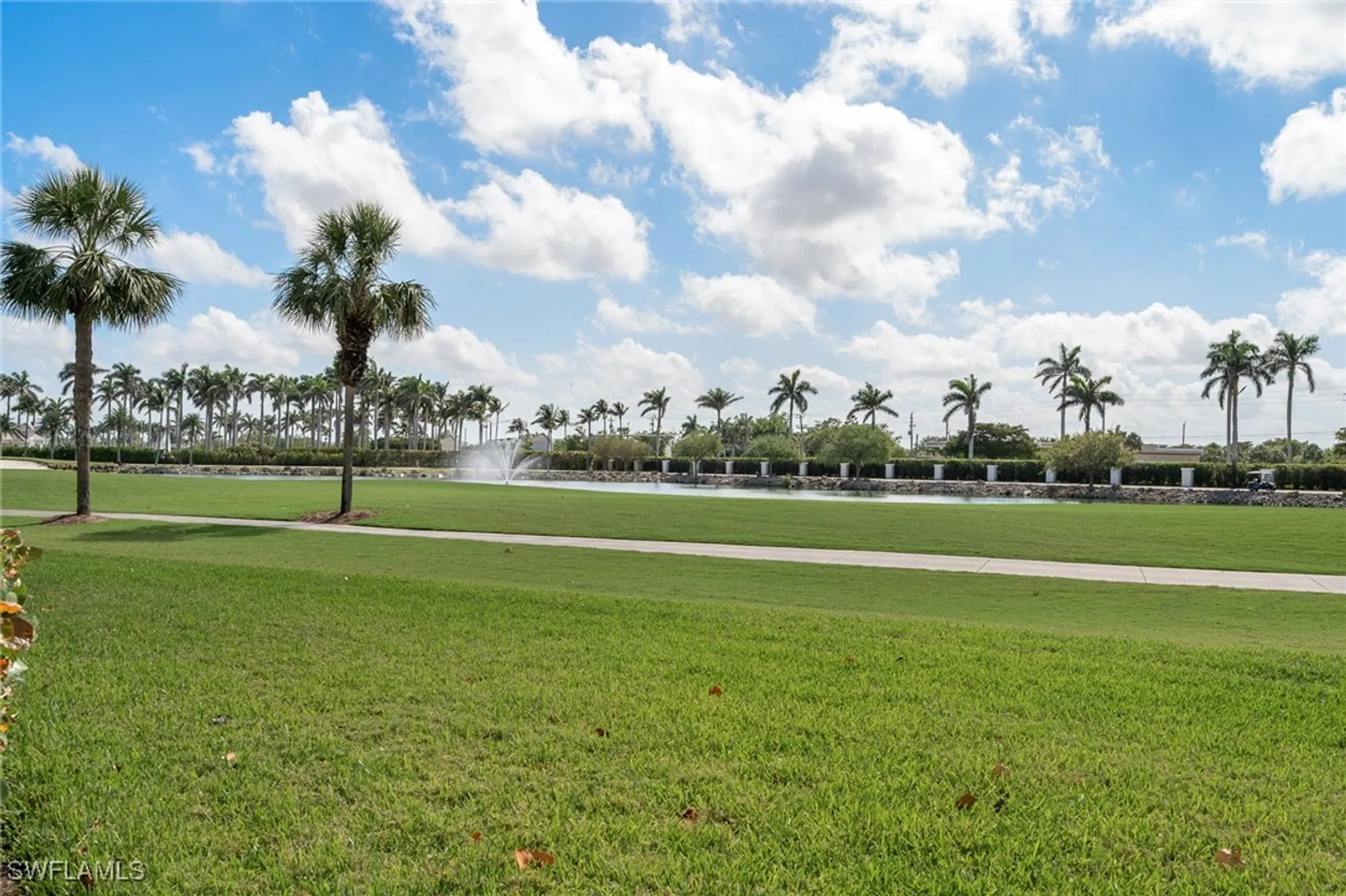 Property Slideshow image 16 of 18 | 14995 rivers edge ct 151, Fort Myers, FL, 33908