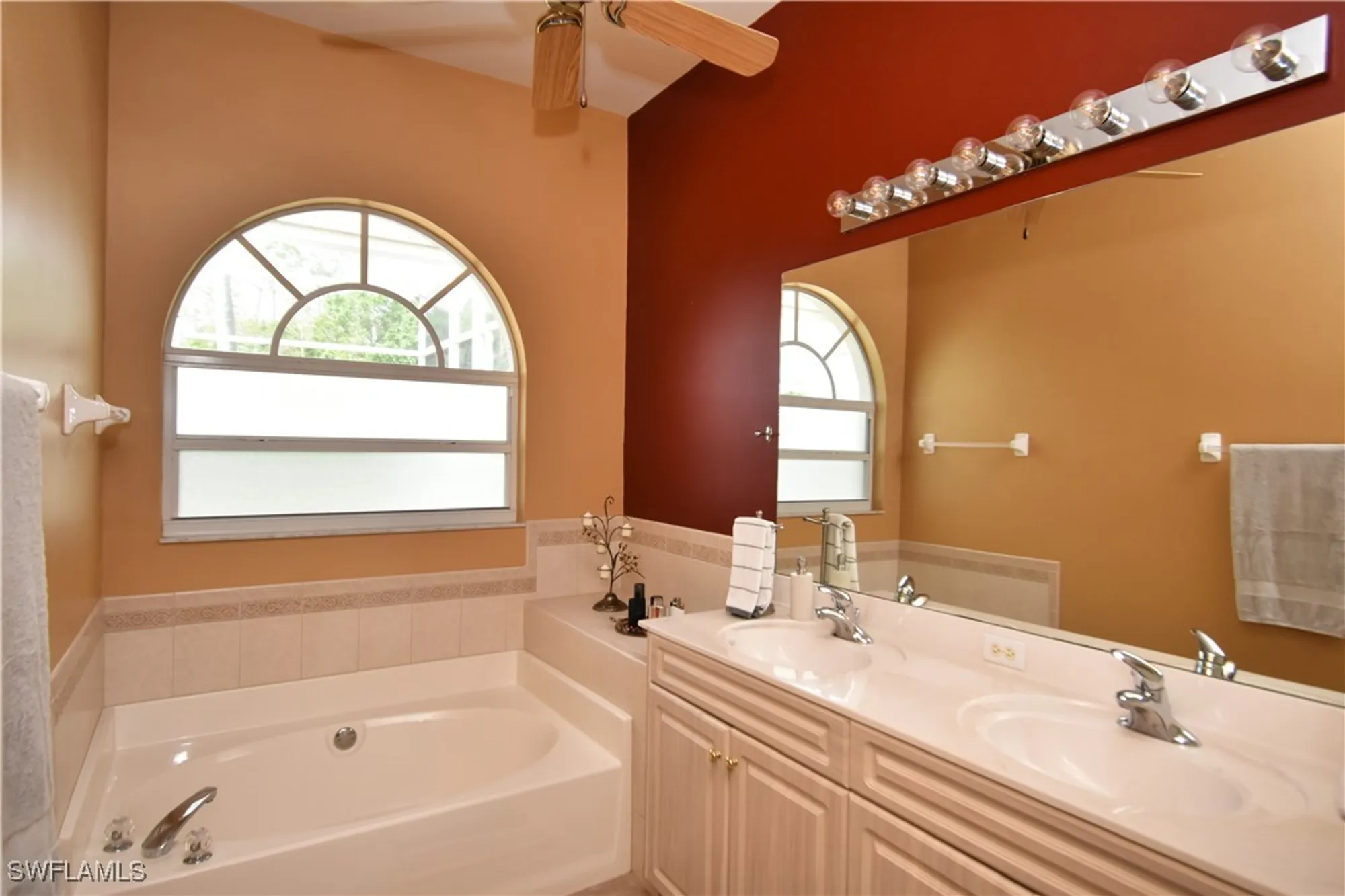Property Slideshow image 23 of 35 | 11180 wine palm rd, Fort Myers, FL, 33966