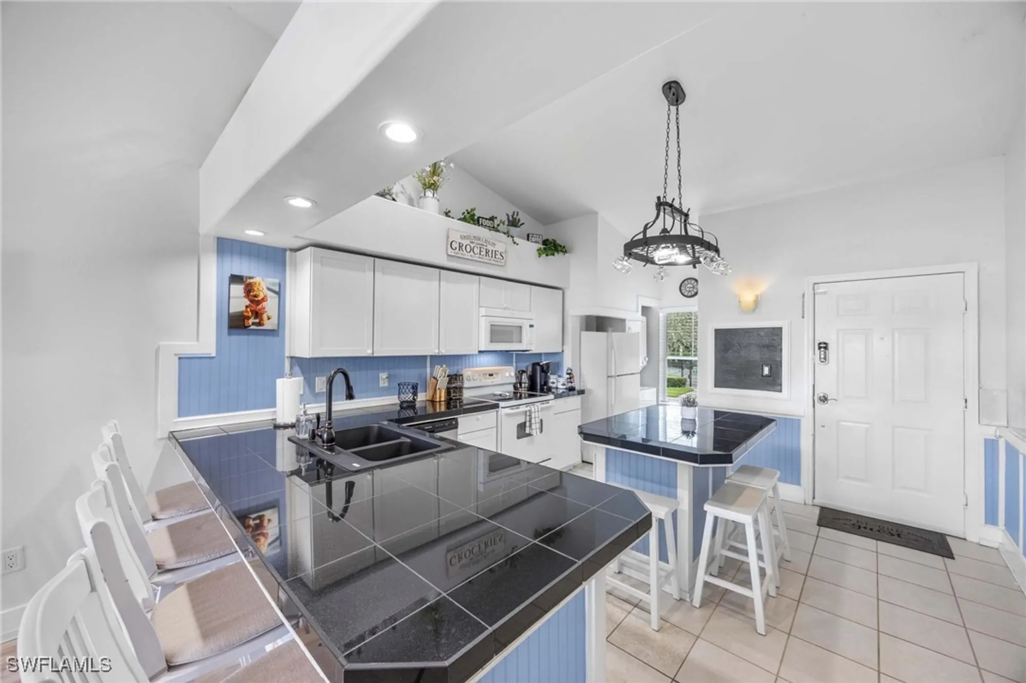 Property Slideshow image 10 of 41 | 7980 mahogany run ln apt 123, Naples, FL, 34113