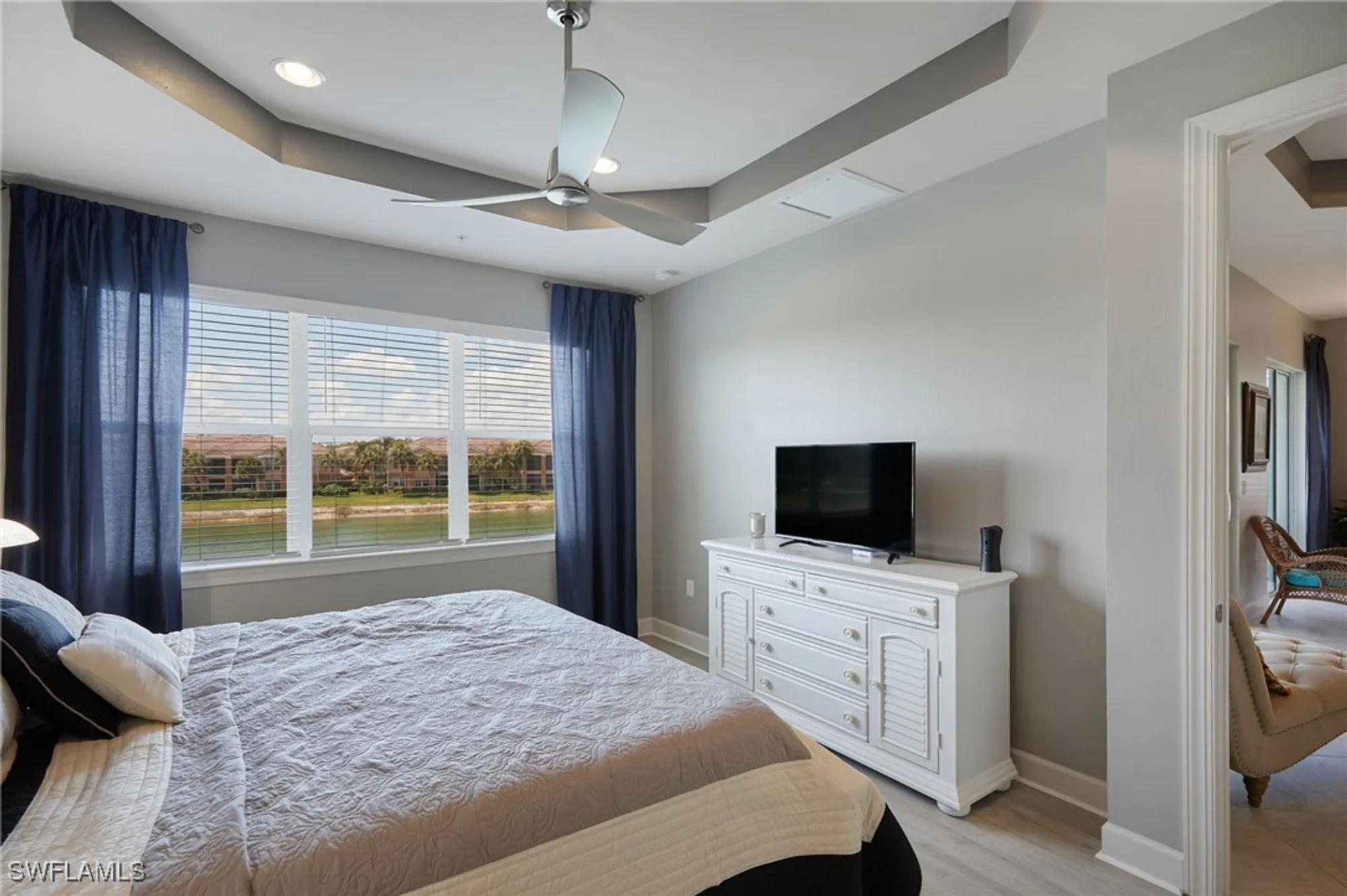 Property Slideshow image 13 of 33 | 10230 glastonbury cir apt 202, Fort Myers, FL, 33913