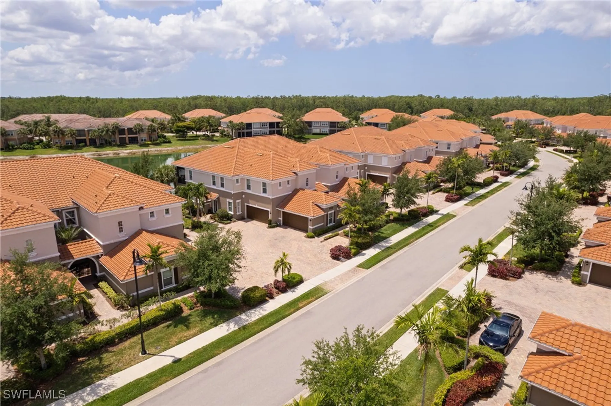 Property Slideshow image 29 of 33 | 10230 glastonbury cir apt 202, Fort Myers, FL, 33913