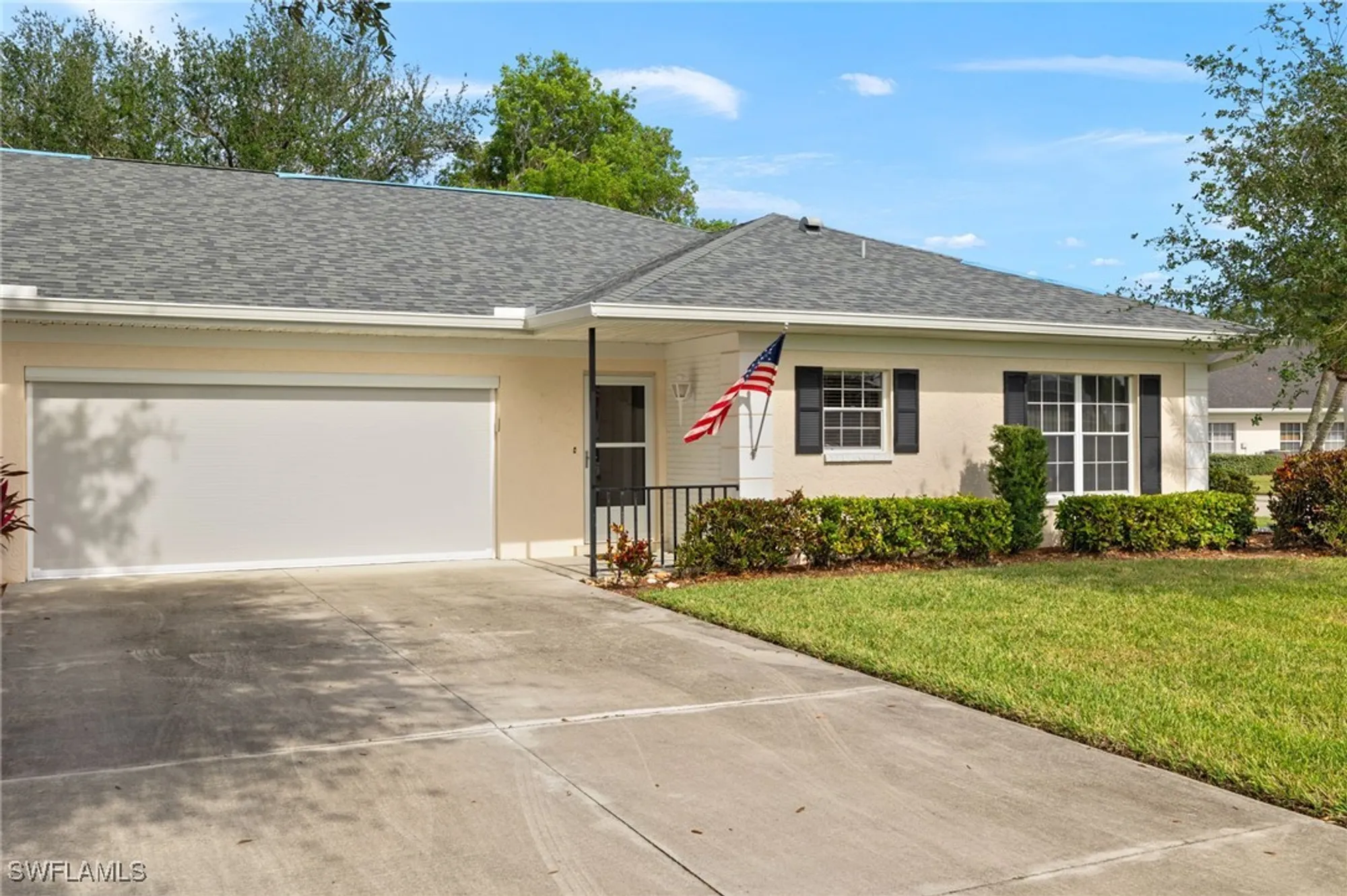 Property Slideshow image 1 of 35 | 1279 hazeltine dr, Fort Myers, FL, 33919