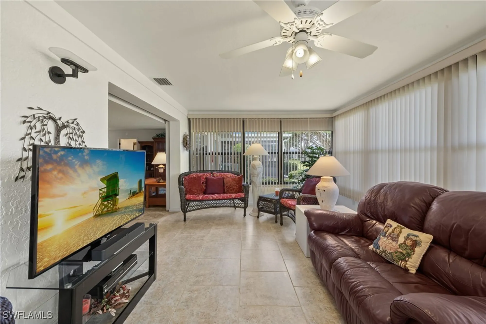 Property Slideshow image 9 of 35 | 1279 hazeltine dr, Fort Myers, FL, 33919