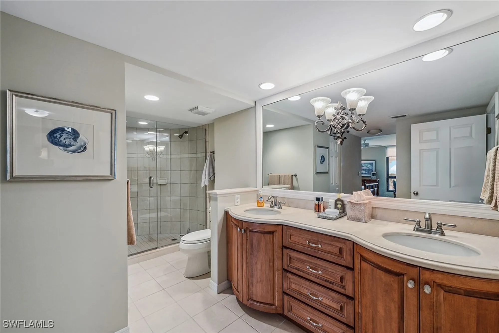 Property Slideshow image 14 of 29 | 3115 gulf shore blvd 206s, Naples, FL, 34103