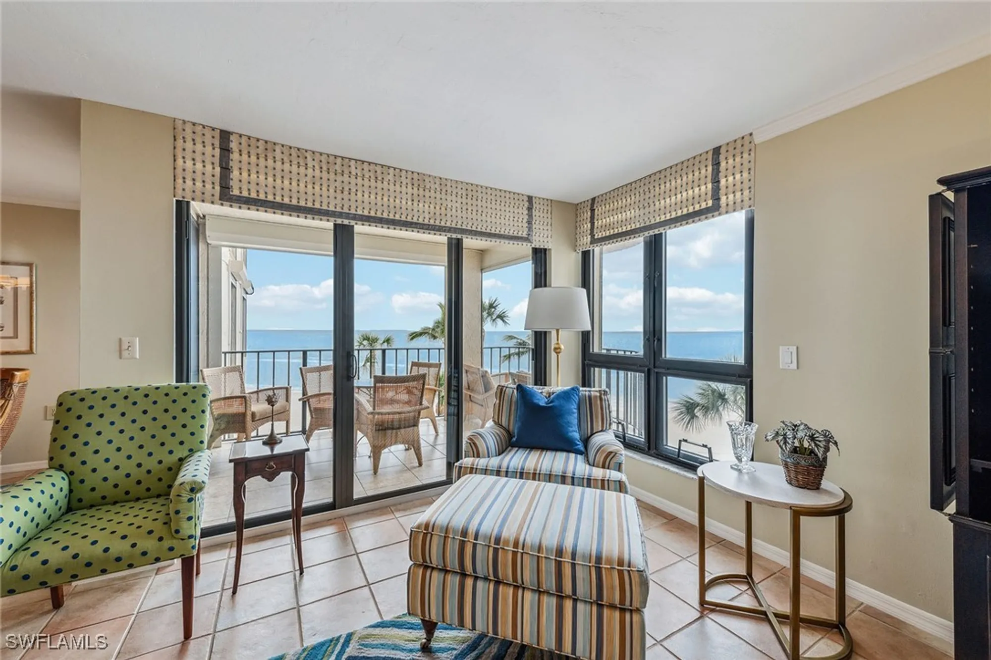 Property Slideshow image 4 of 29 | 3115 gulf shore blvd 206s, Naples, FL, 34103