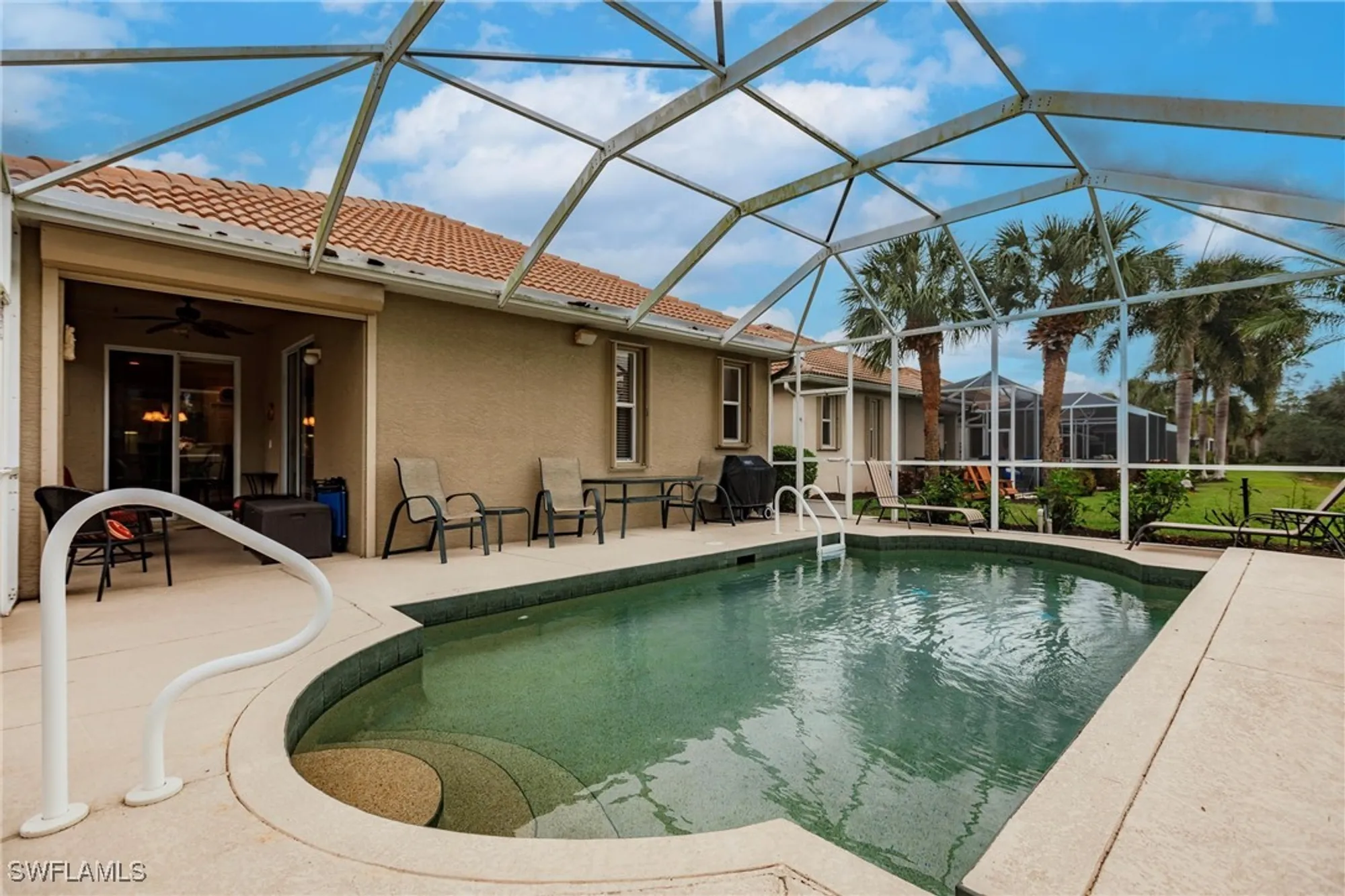 Property Slideshow image 19 of 38 | 8236 woodridge pointe dr, Fort Myers, FL, 33912