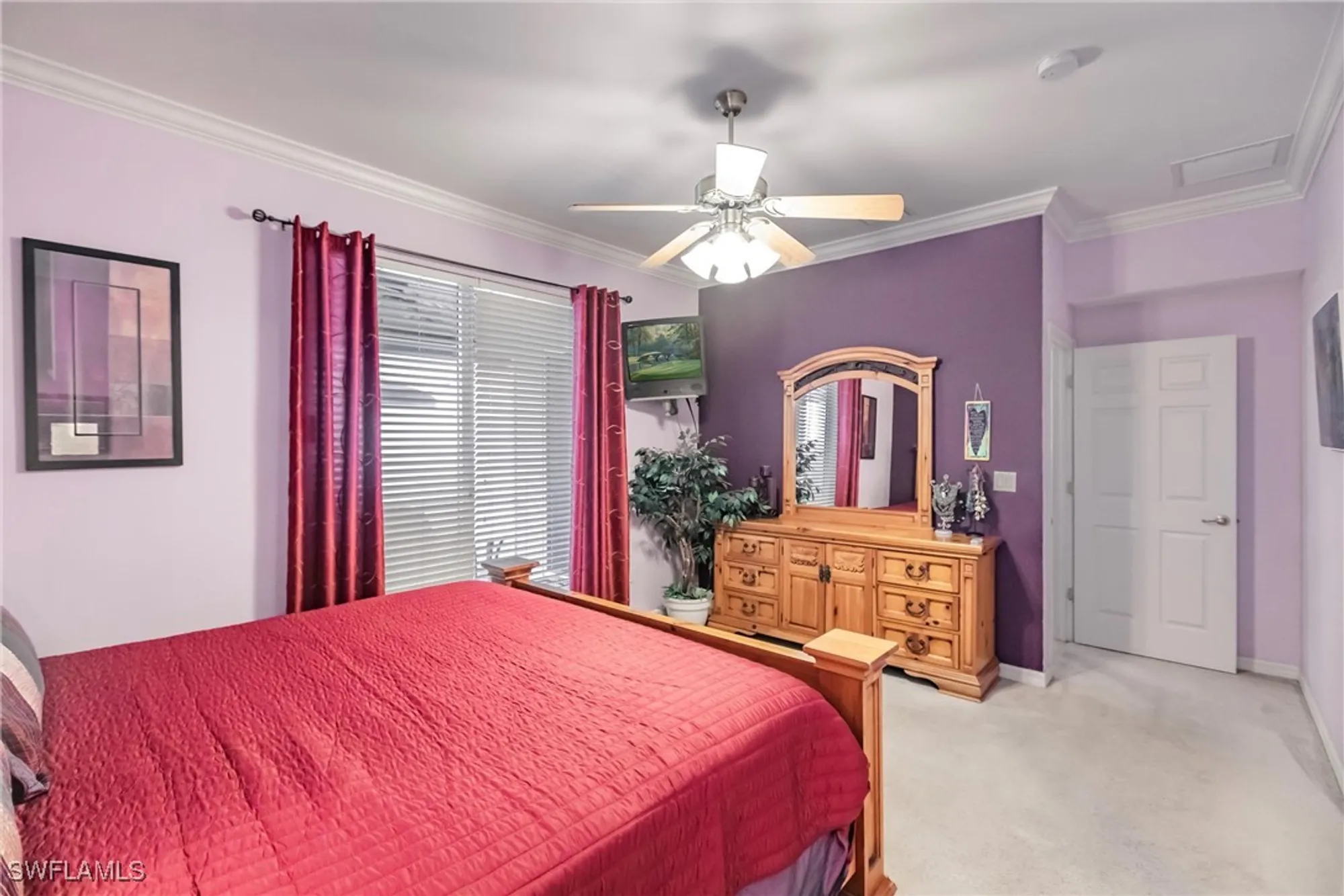 Property Slideshow image 8 of 38 | 8236 woodridge pointe dr, Fort Myers, FL, 33912