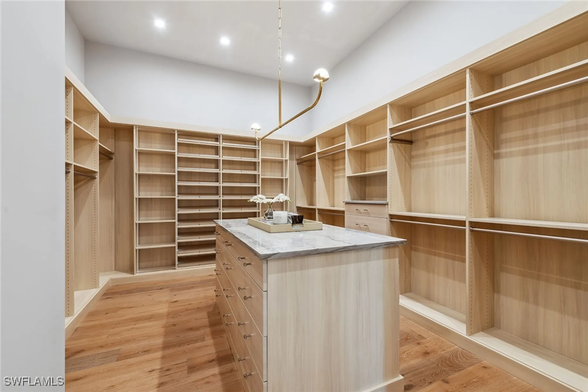 Property Slideshow image 19 of 49 | 355 colony dr, Naples, FL, 34108