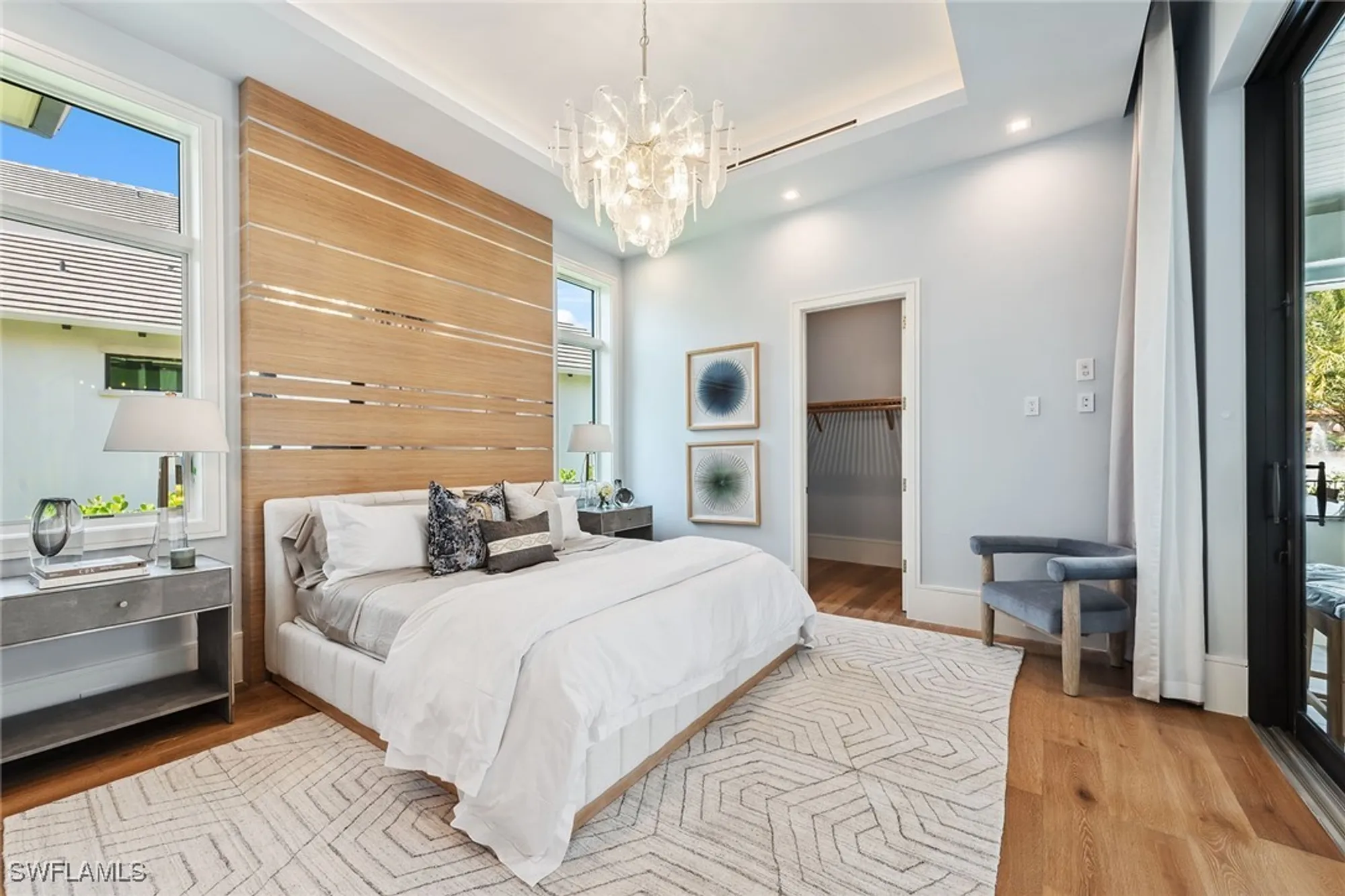 Property Slideshow image 27 of 49 | 355 colony dr, Naples, FL, 34108