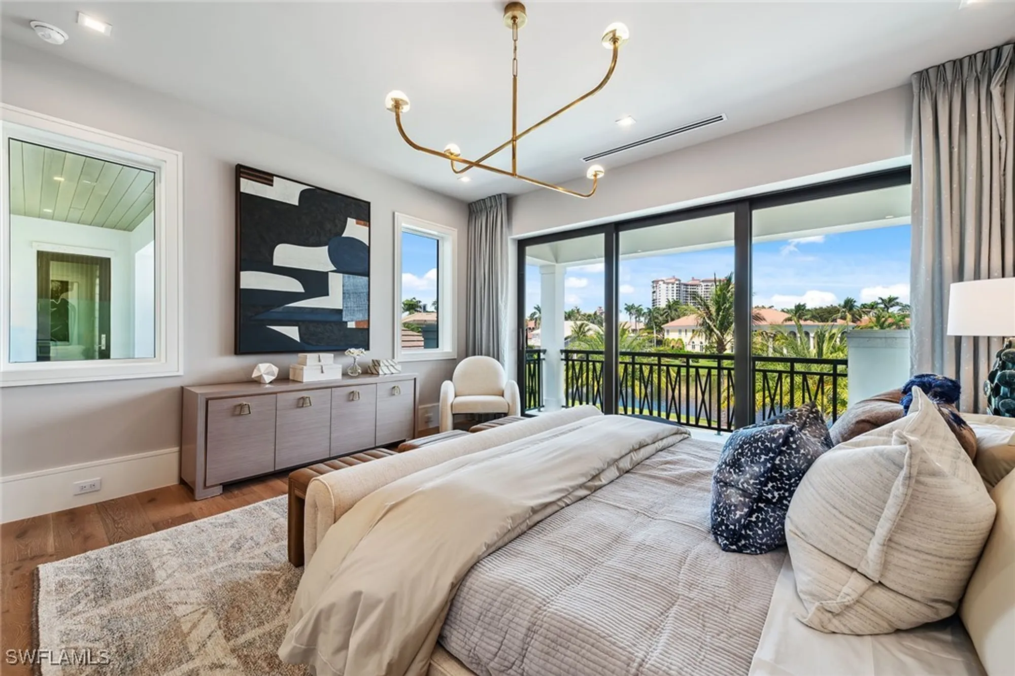 Property Slideshow image 21 of 49 | 355 colony dr, Naples, FL, 34108