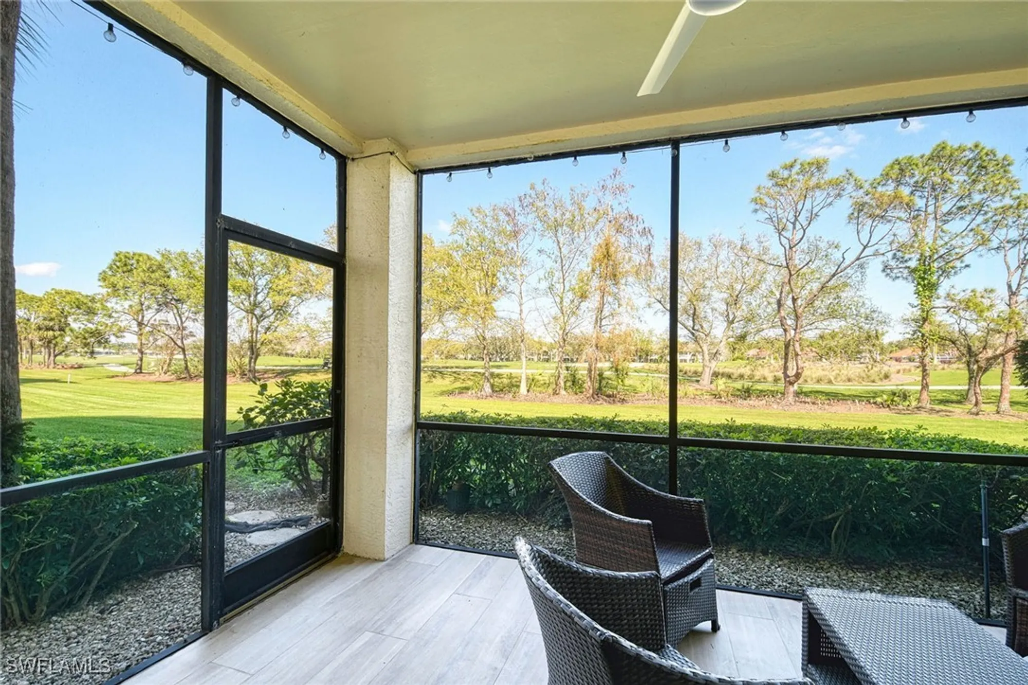 Property Slideshow image 14 of 25 | 220 vintage cir # b103, Naples, FL, 34119