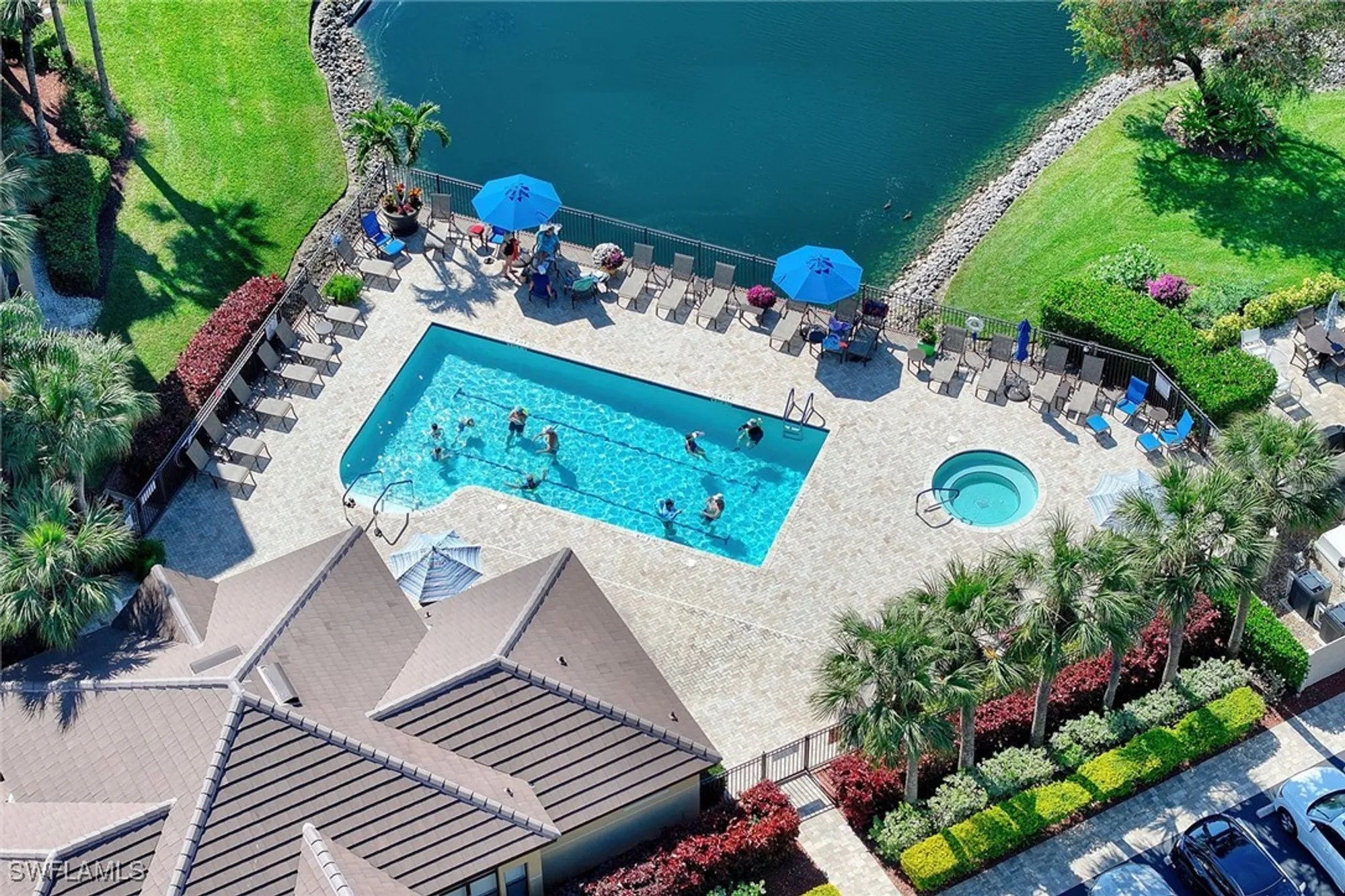 Property Slideshow image 25 of 25 | 220 vintage cir # b103, Naples, FL, 34119