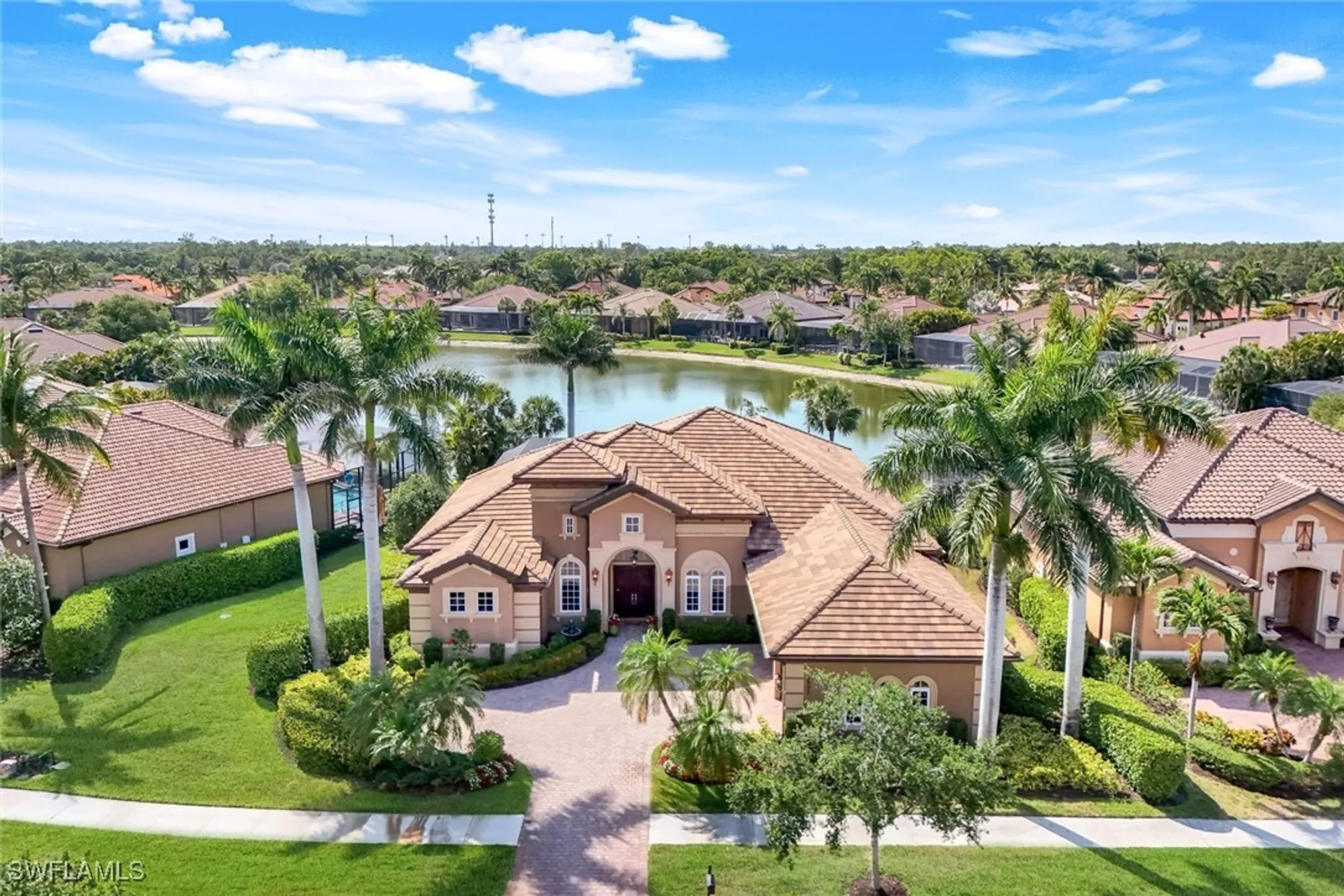 Property Slideshow image 1 of 24 | 8993 crooked stick ct, Naples, FL, 34113