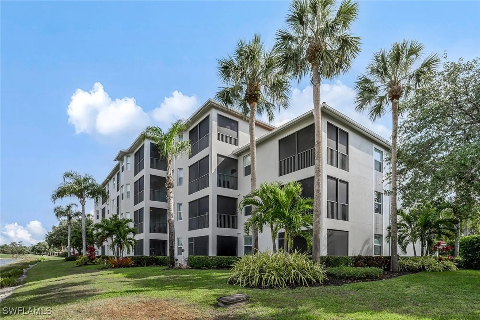 Property Slideshow image 21 of 50 | 10295 heritage bay blvd 911, Naples, FL, 34120