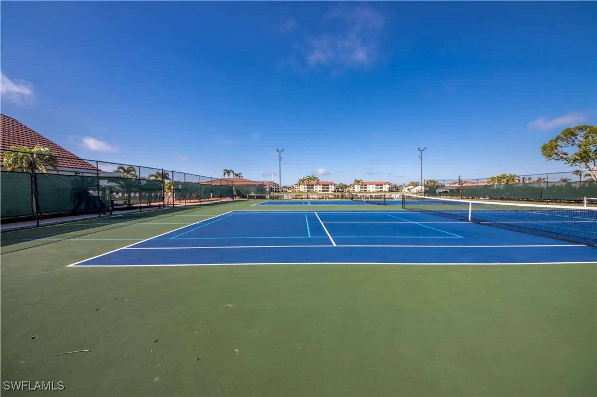 Property Slideshow image 19 of 21 | 11250 caravel cir apt 101, Fort Myers, FL, 33908