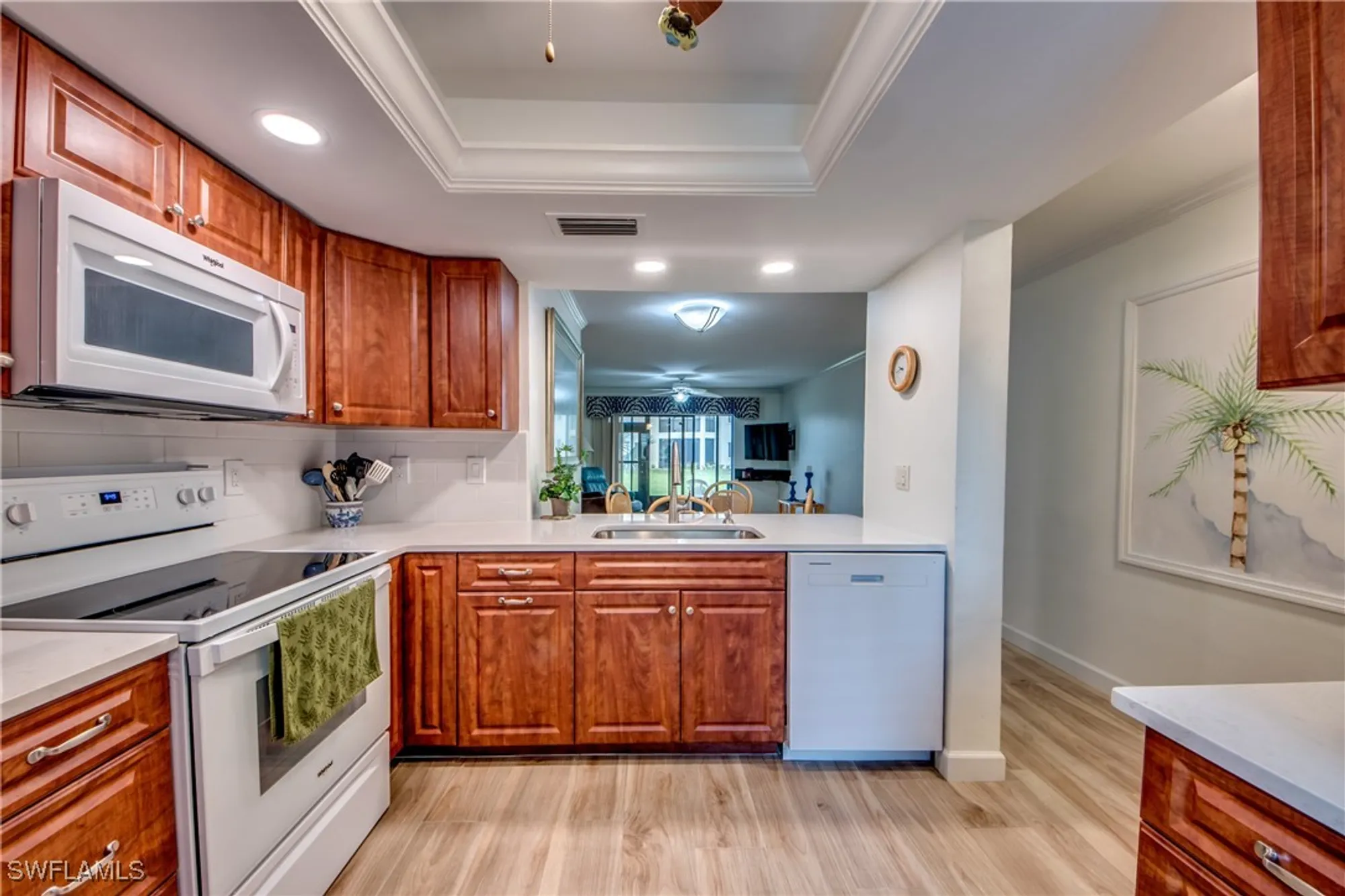 Property Slideshow image 4 of 21 | 11250 caravel cir apt 101, Fort Myers, FL, 33908
