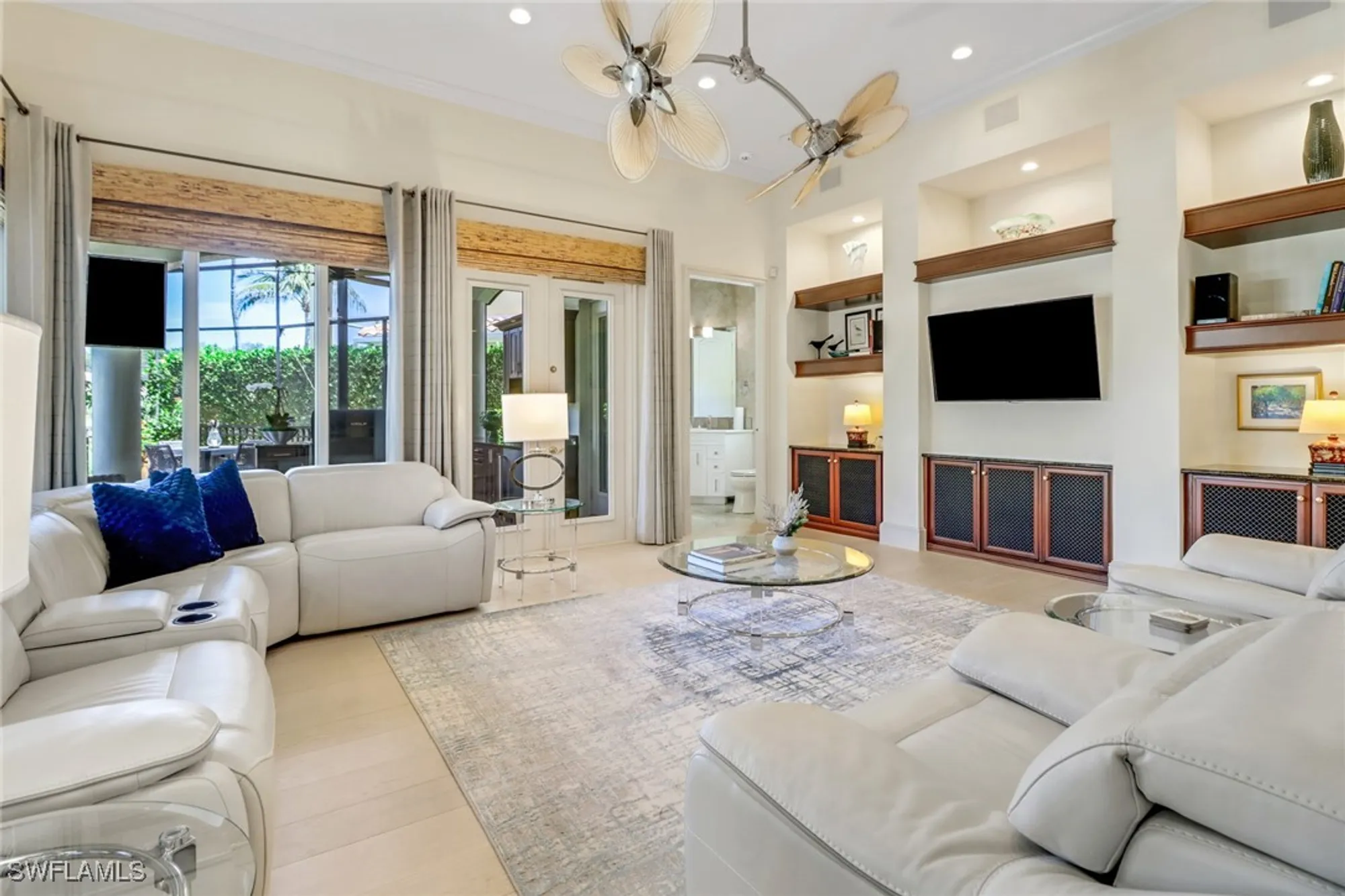 Property Slideshow image 14 of 46 | 355 sedgwick ct, Naples, FL, 34108