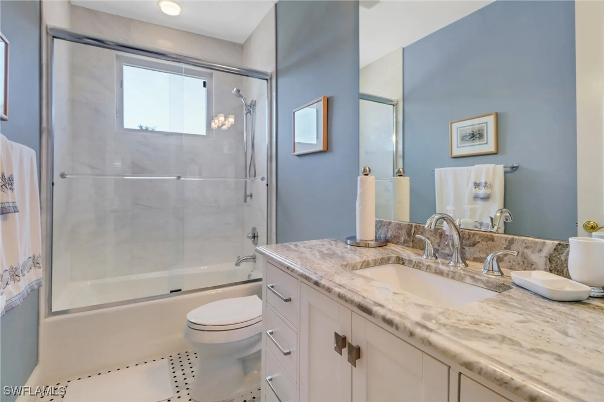 Property Slideshow image 25 of 46 | 355 sedgwick ct, Naples, FL, 34108