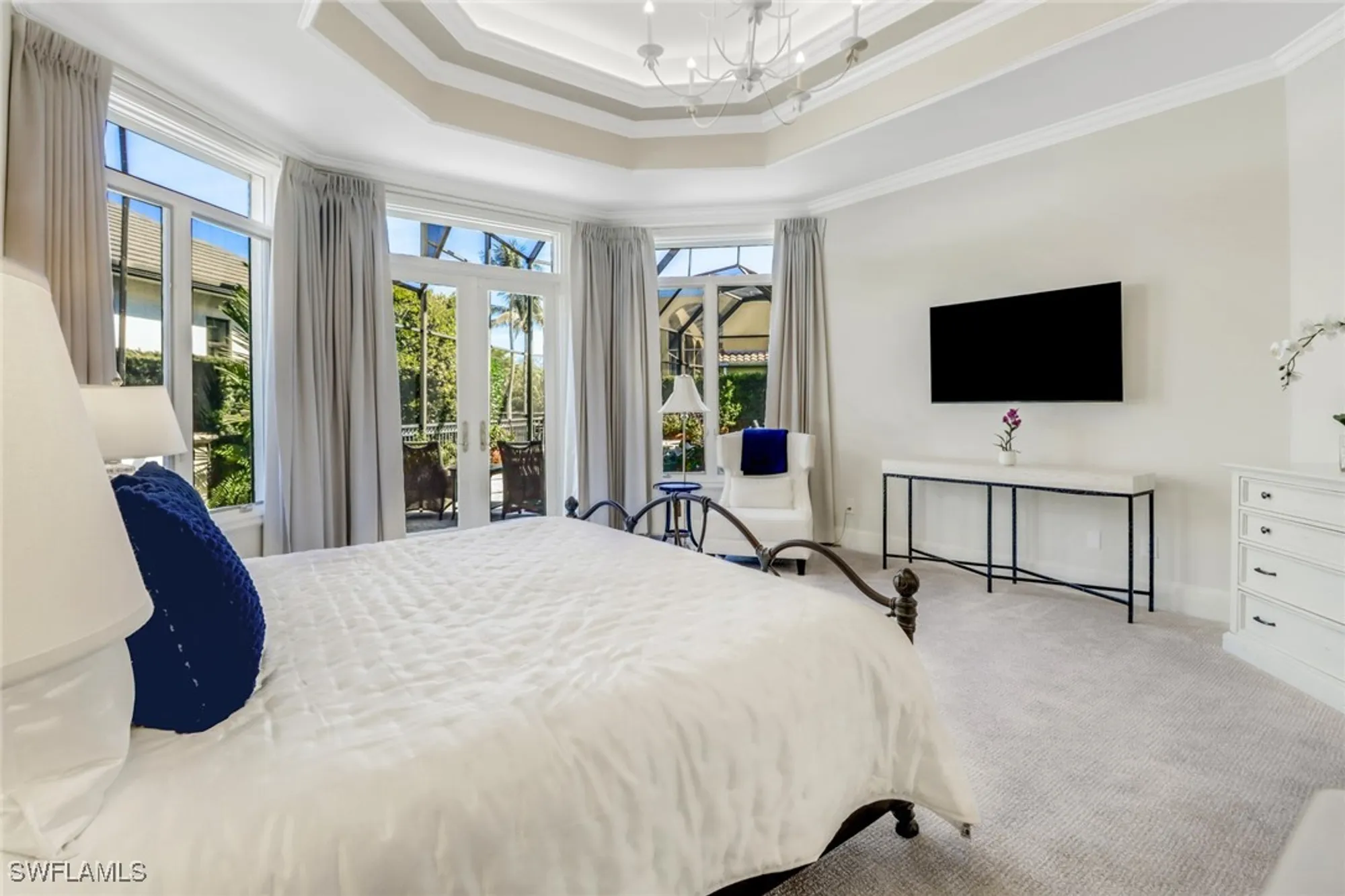 Property Slideshow image 20 of 46 | 355 sedgwick ct, Naples, FL, 34108