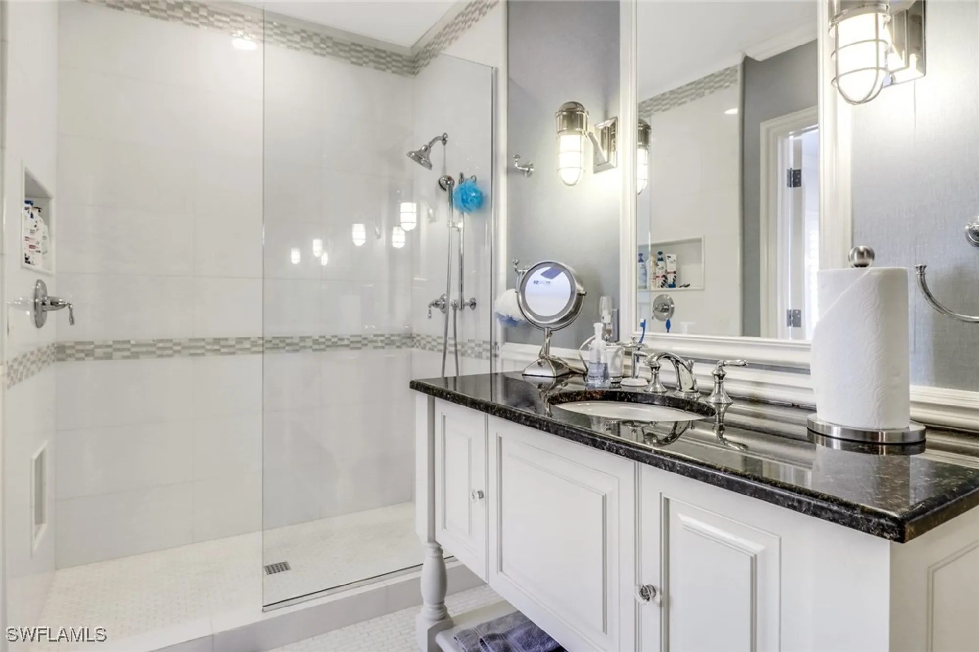 Property Slideshow image 34 of 46 | 355 sedgwick ct, Naples, FL, 34108