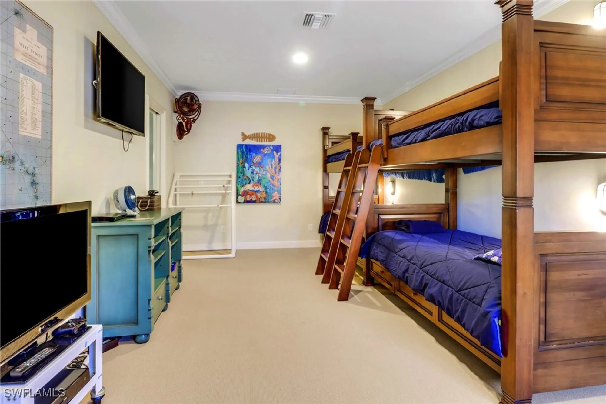 Property Slideshow image 31 of 46 | 355 sedgwick ct, Naples, FL, 34108