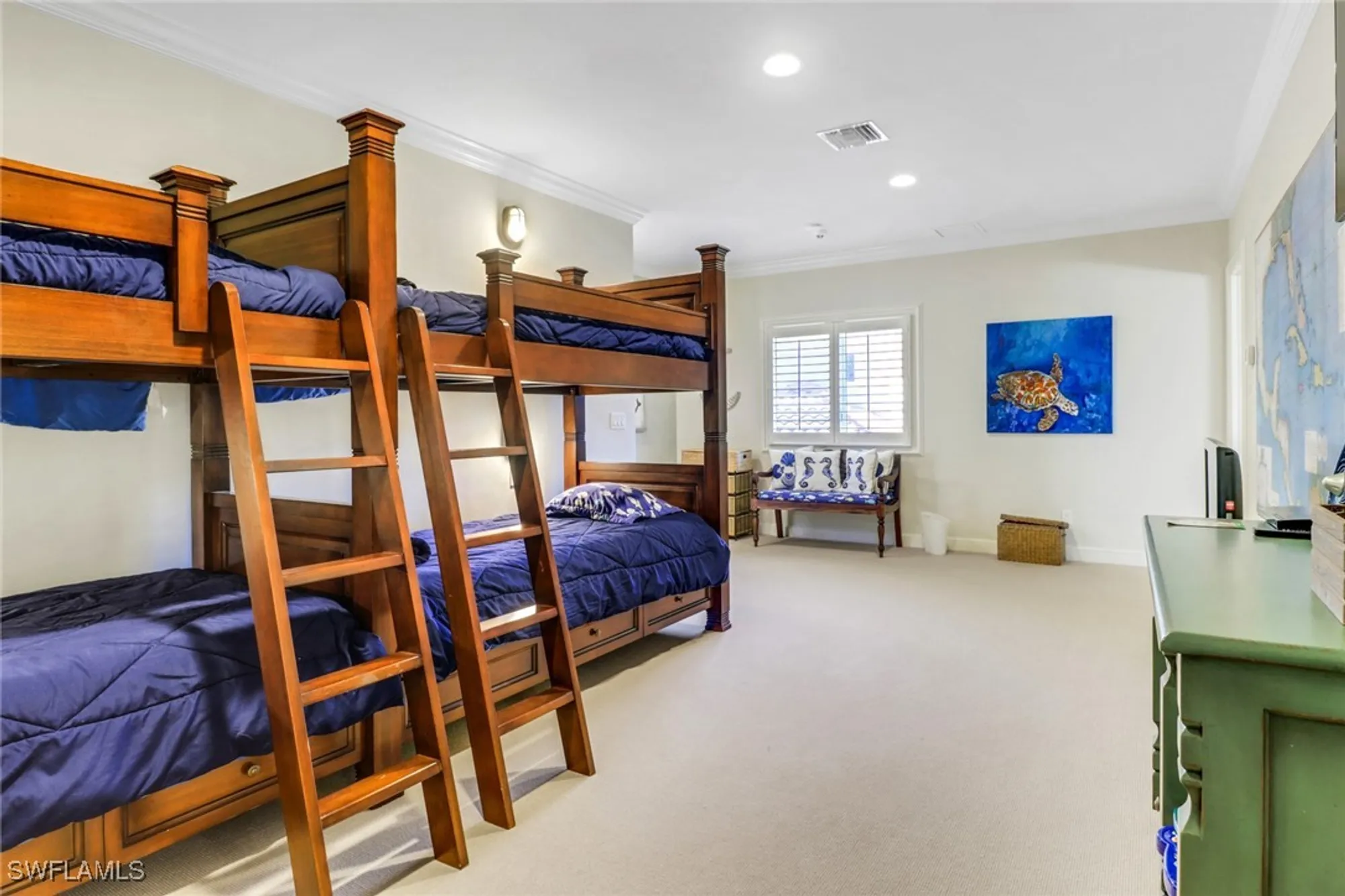 Property Slideshow image 32 of 46 | 355 sedgwick ct, Naples, FL, 34108