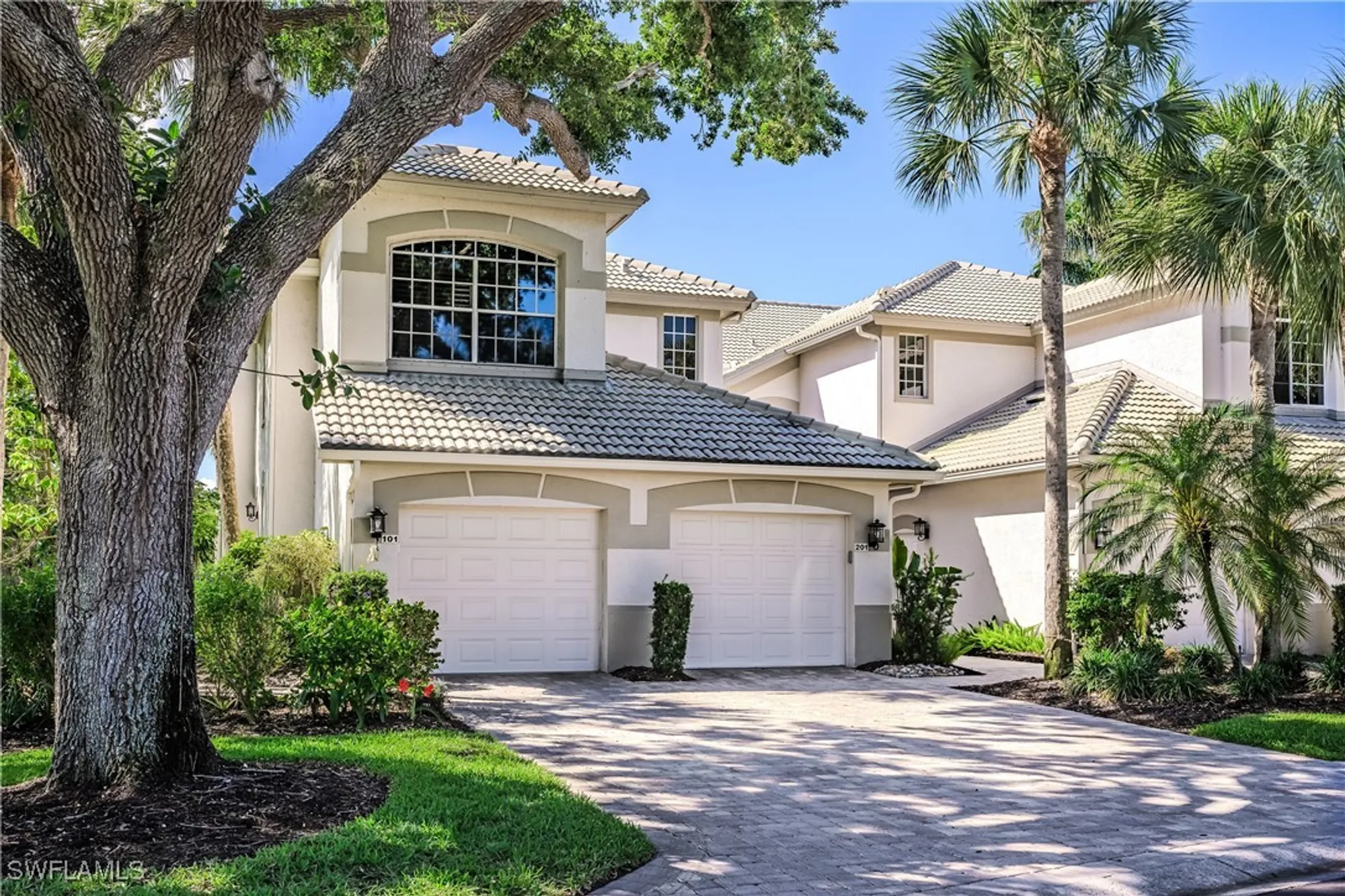 Property Slideshow image 1 of 24 | 27011 lake harbor ct apt 201, Bonita Springs, FL, 34134