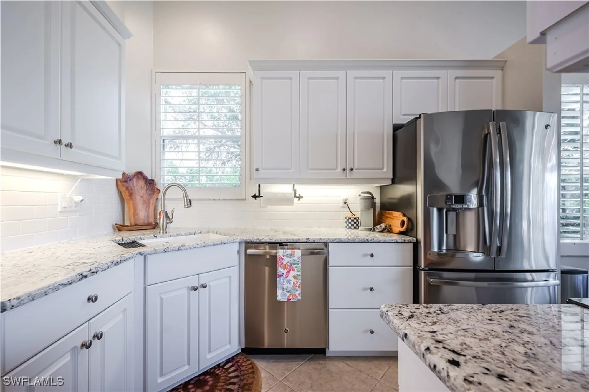 Property Slideshow image 7 of 24 | 27011 lake harbor ct apt 201, Bonita Springs, FL, 34134