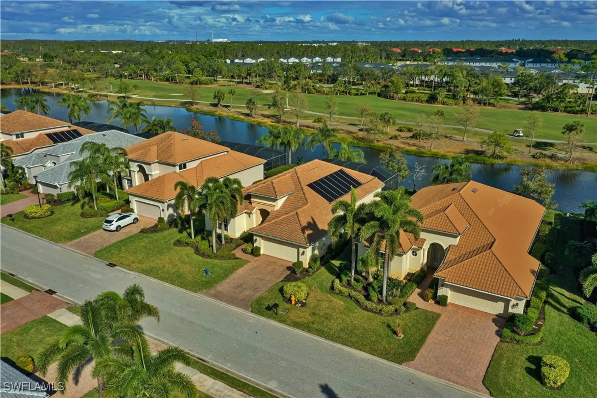 Property Slideshow image 2 of 29 | 9055 prosperity way, Fort Myers, FL, 33913