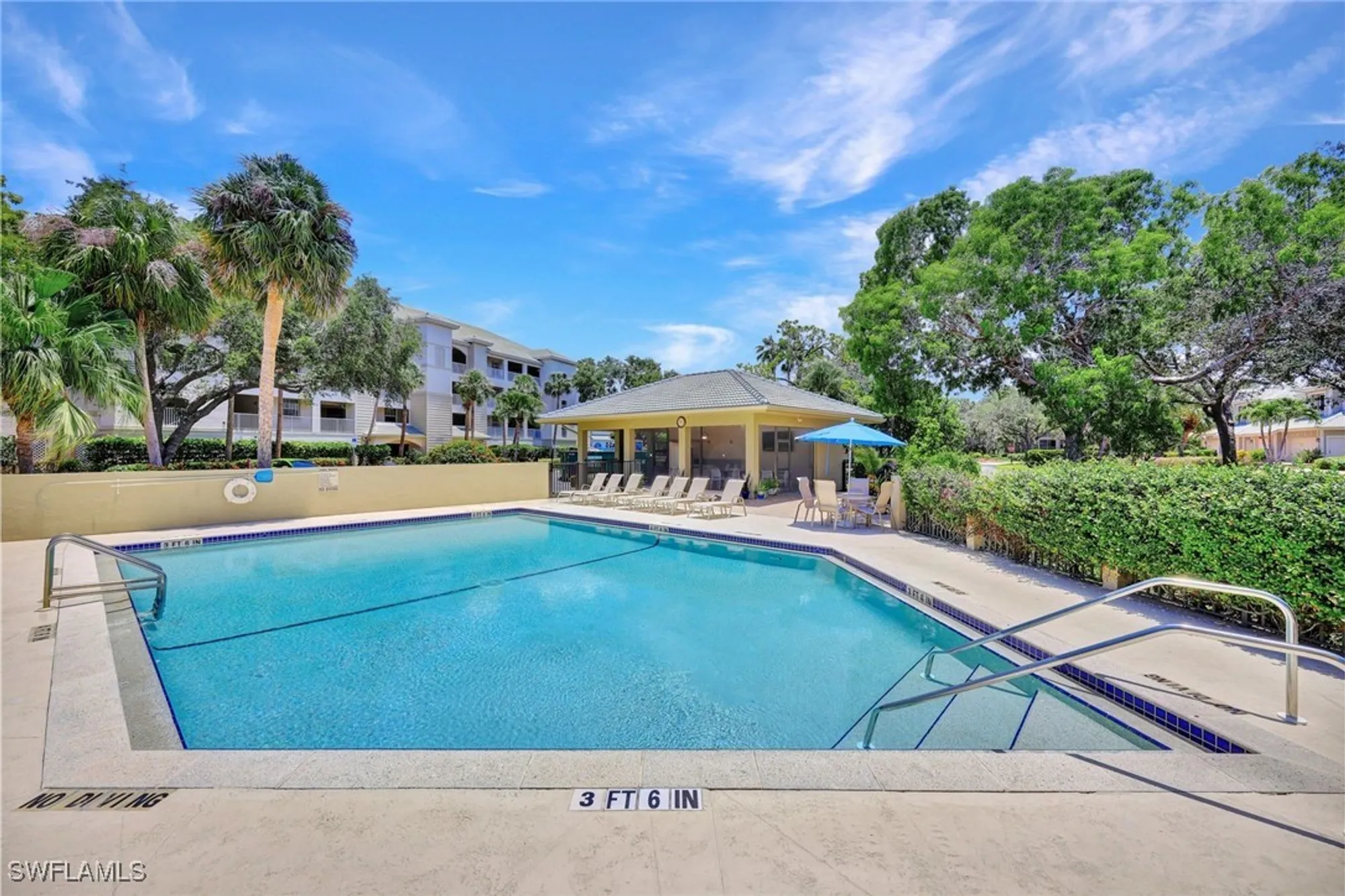 Property Slideshow image 36 of 46 | 4121 bayhead dr 101, Bonita Springs, FL, 34134