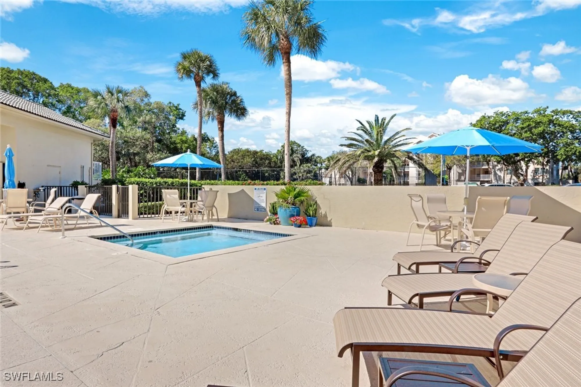 Property Slideshow image 37 of 46 | 4121 bayhead dr 101, Bonita Springs, FL, 34134