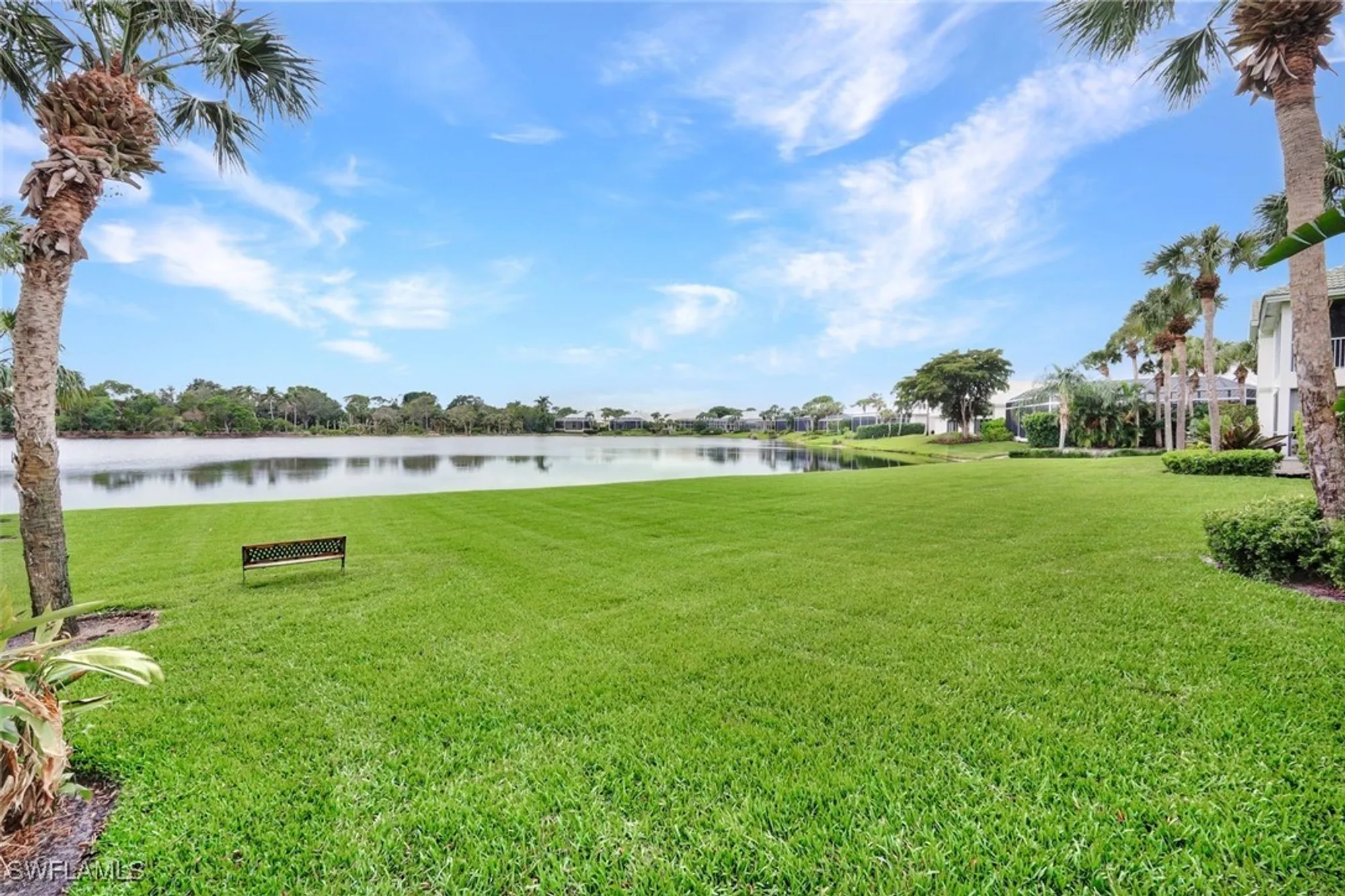 Property Slideshow image 31 of 46 | 4121 bayhead dr 101, Bonita Springs, FL, 34134