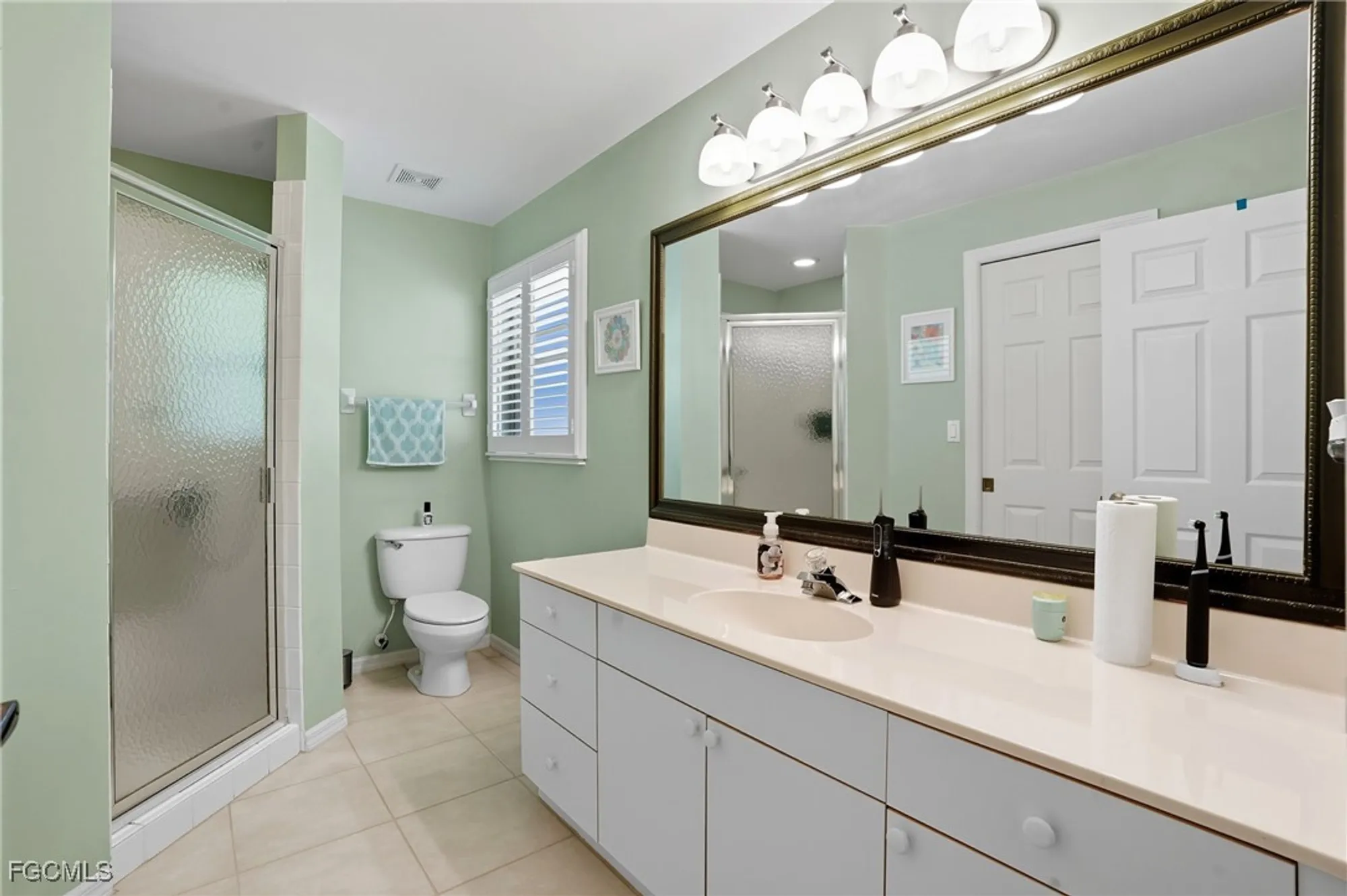 Property Slideshow image 22 of 38 | 841 charlemagne blvd, Naples, FL, 34112