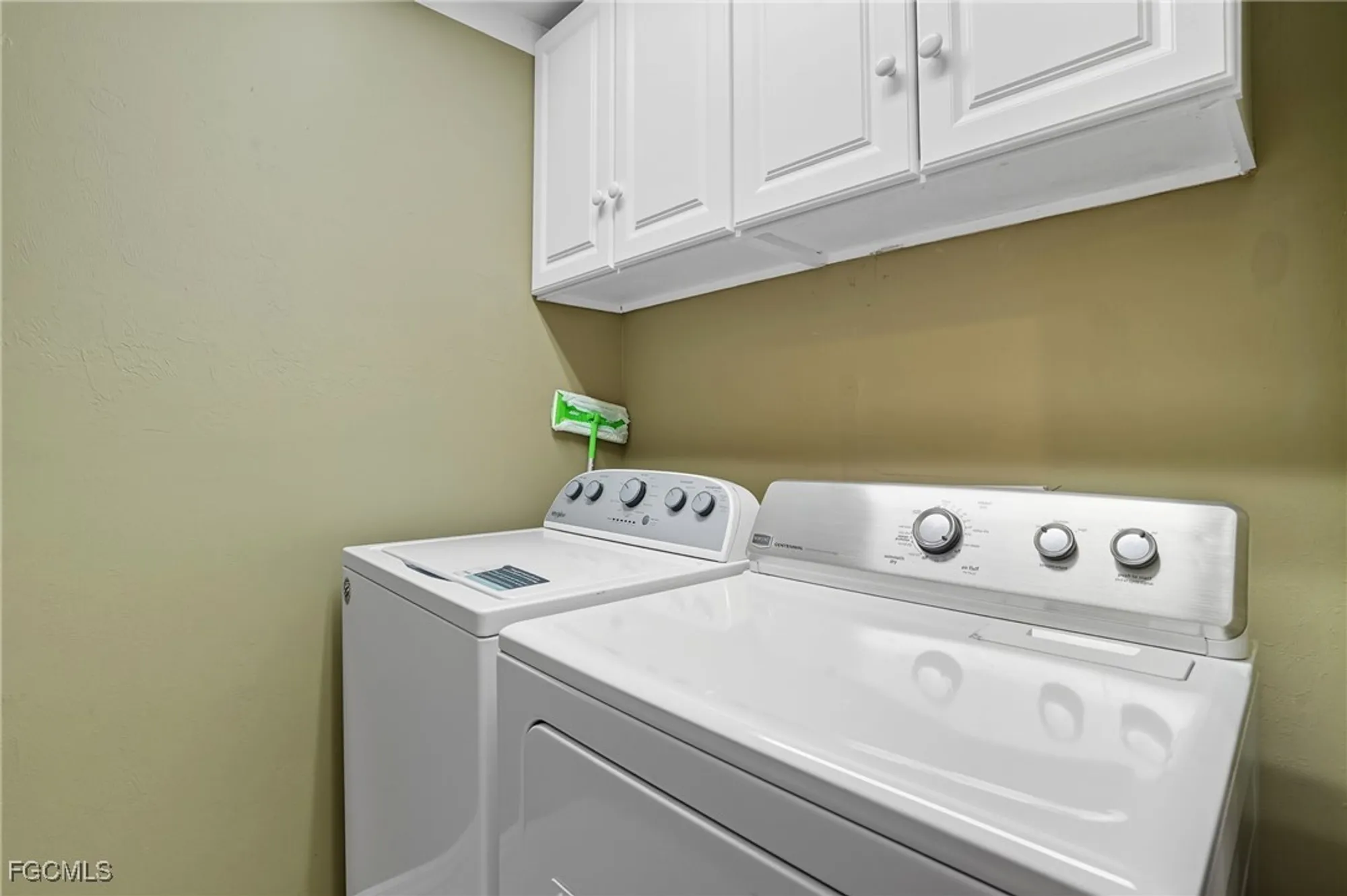 Property Slideshow image 37 of 38 | 841 charlemagne blvd, Naples, FL, 34112