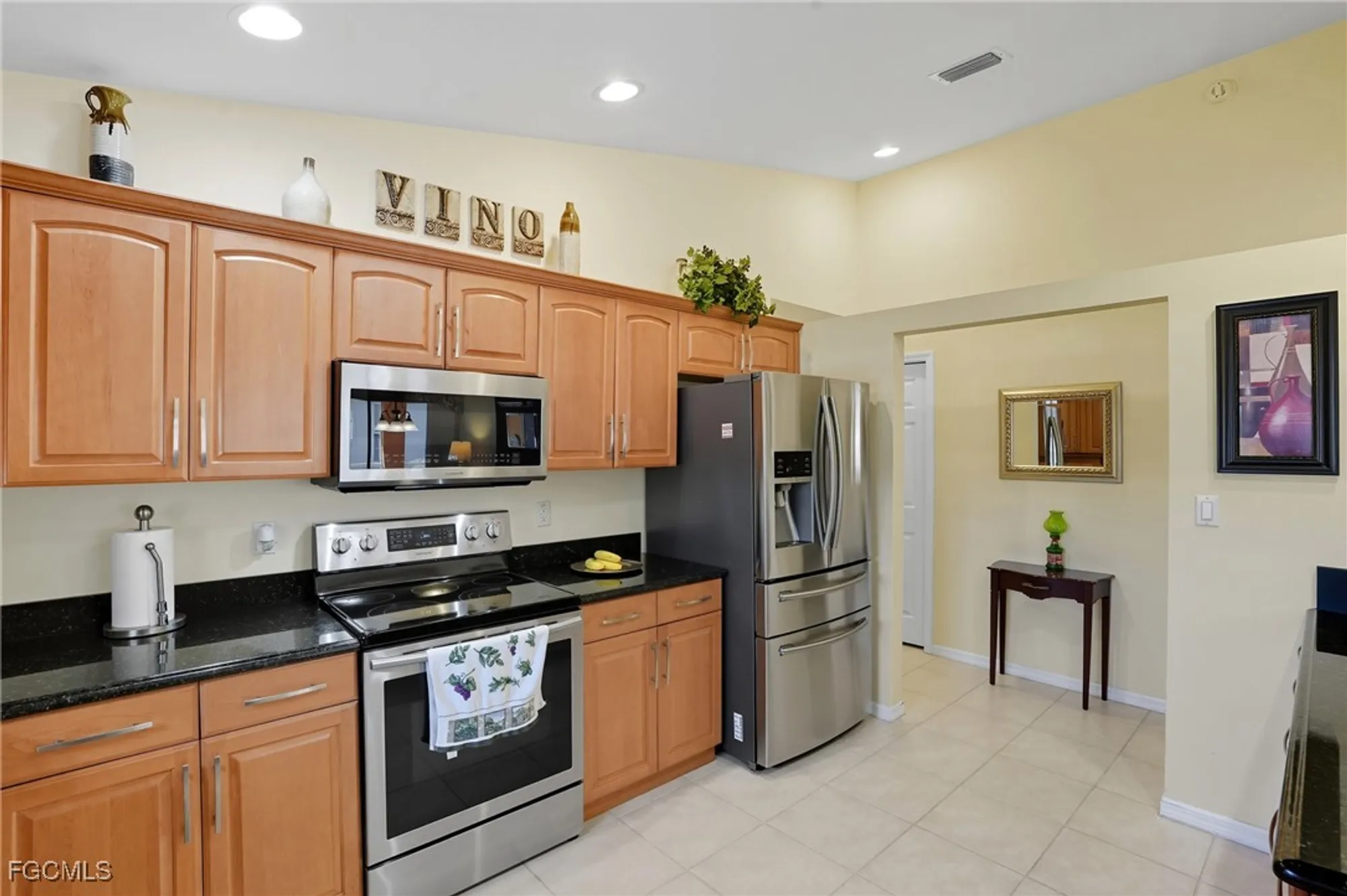 Property Slideshow image 6 of 38 | 841 charlemagne blvd, Naples, FL, 34112