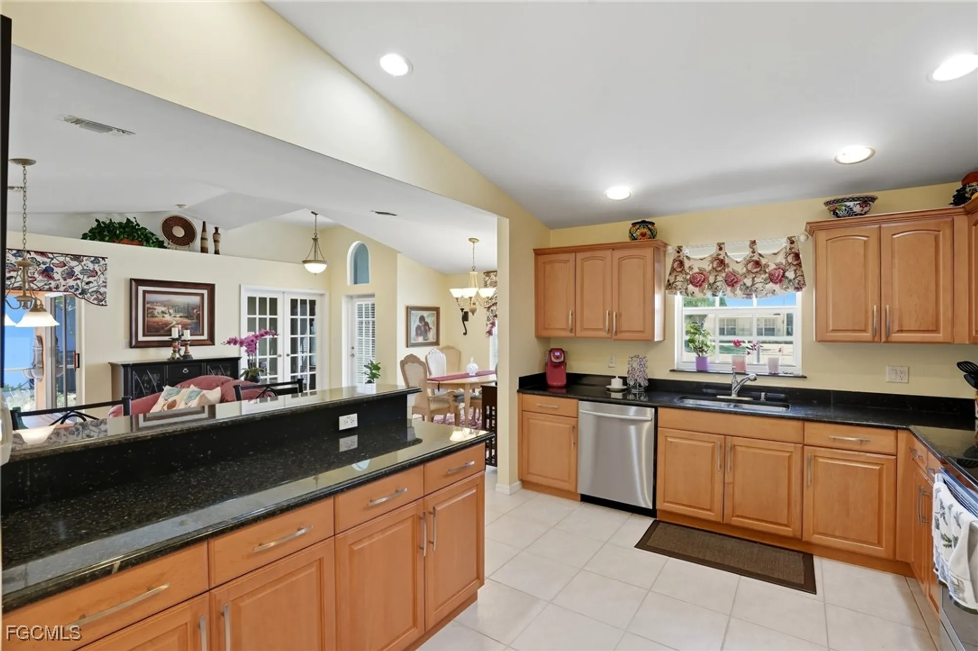 Property Slideshow image 8 of 38 | 841 charlemagne blvd, Naples, FL, 34112