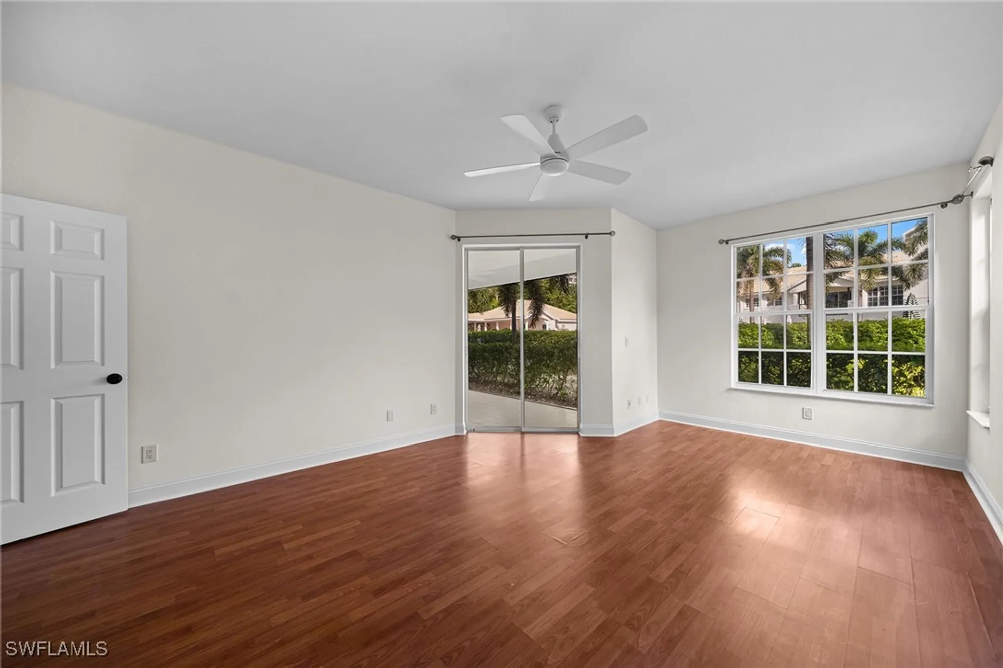 Property Slideshow image 15 of 46 | 6835 san marino dr apt 809a, Naples, FL, 34108