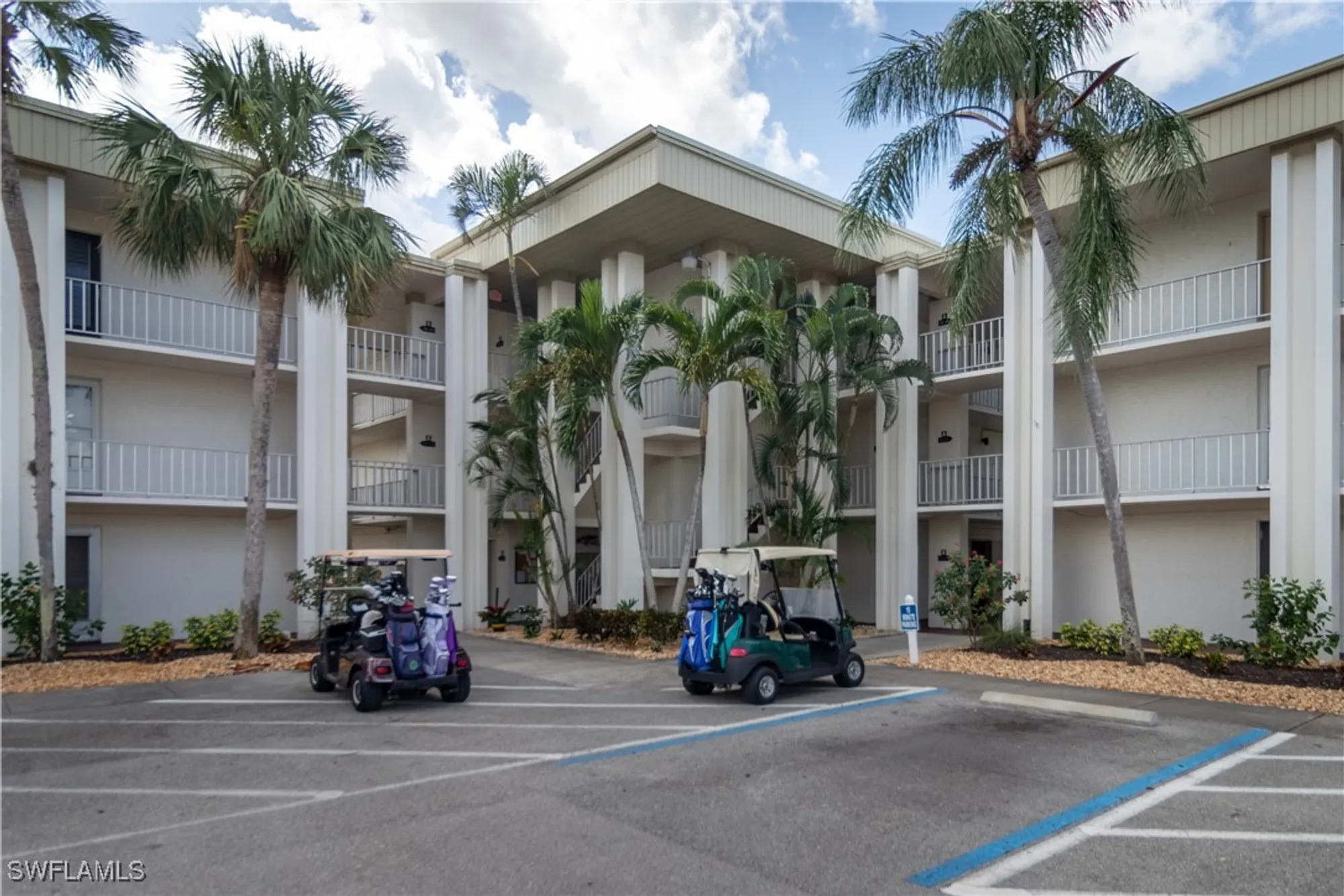 Property Slideshow image 9 of 35 | 1624 pine valley dr 212, Fort Myers, FL, 33907