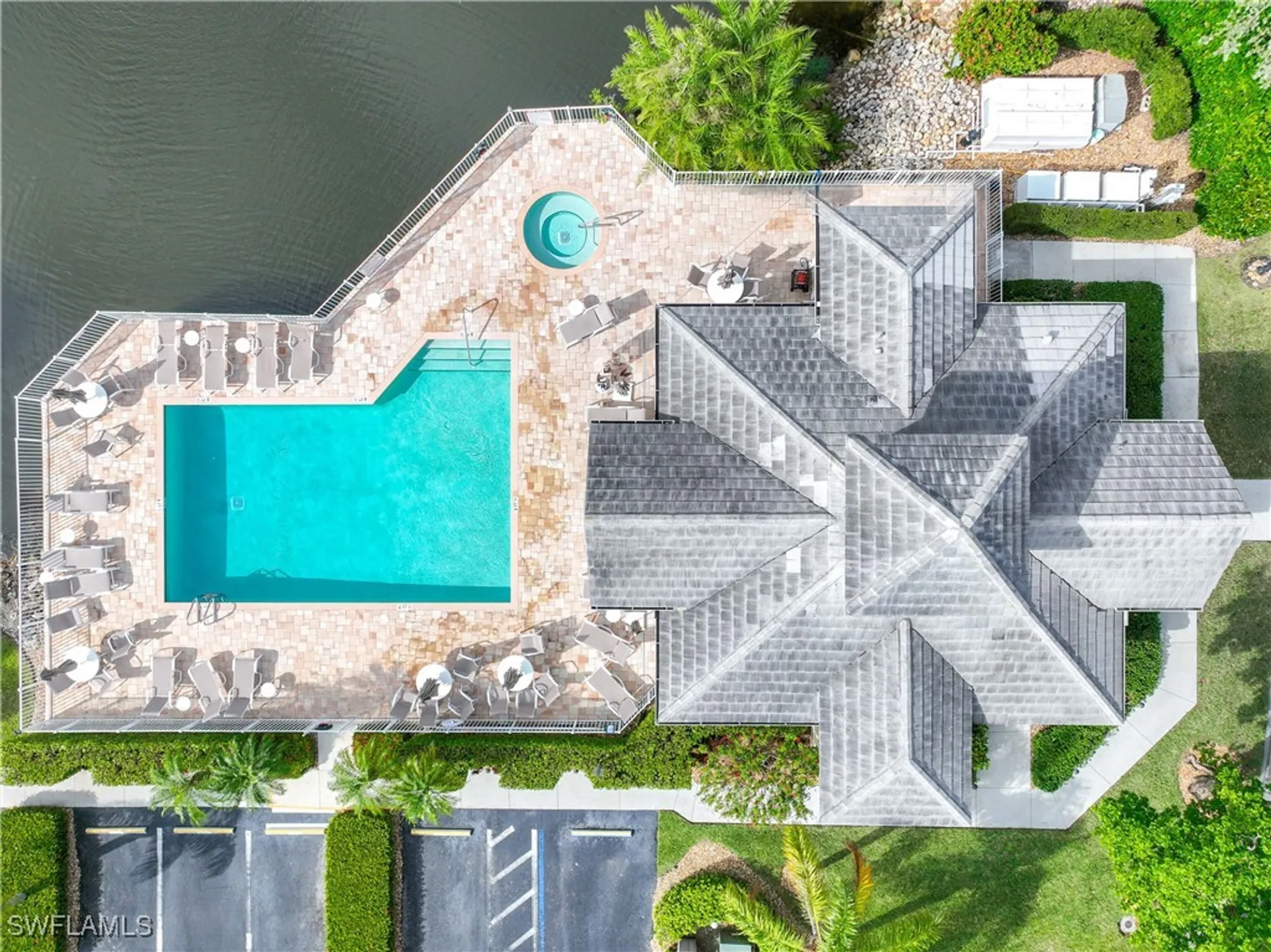 Property Slideshow image 11 of 38 | 8580 mystic greens way apt 602, Naples, FL, 34113