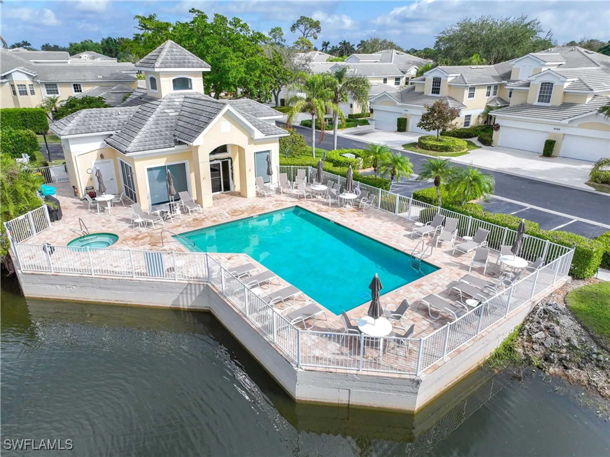 Property Slideshow image 12 of 38 | 8580 mystic greens way apt 602, Naples, FL, 34113