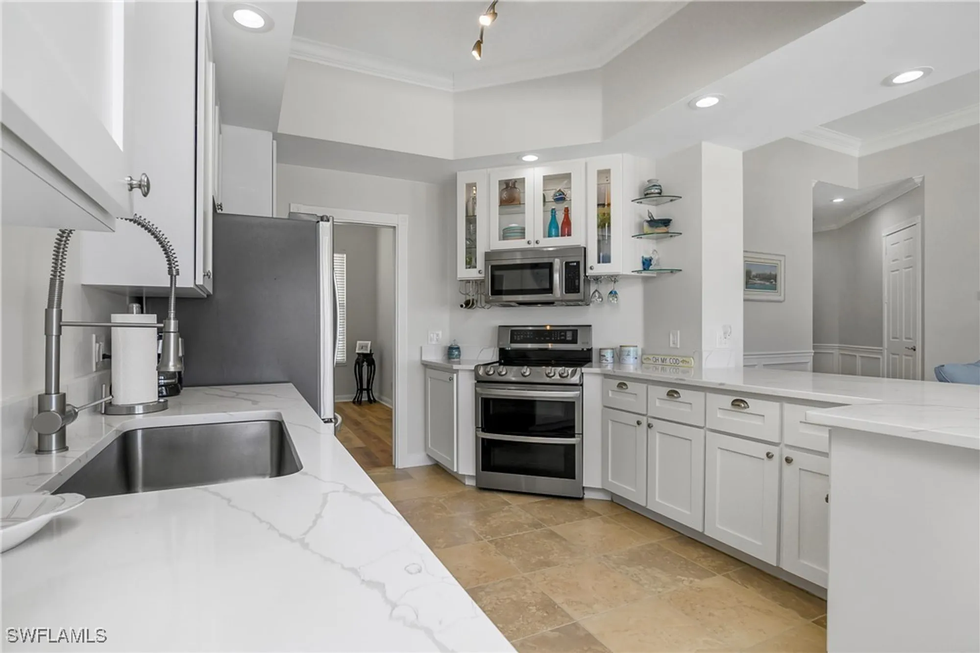 Property Slideshow image 21 of 50 | 28263 koi way, Bonita Springs, FL, 34135