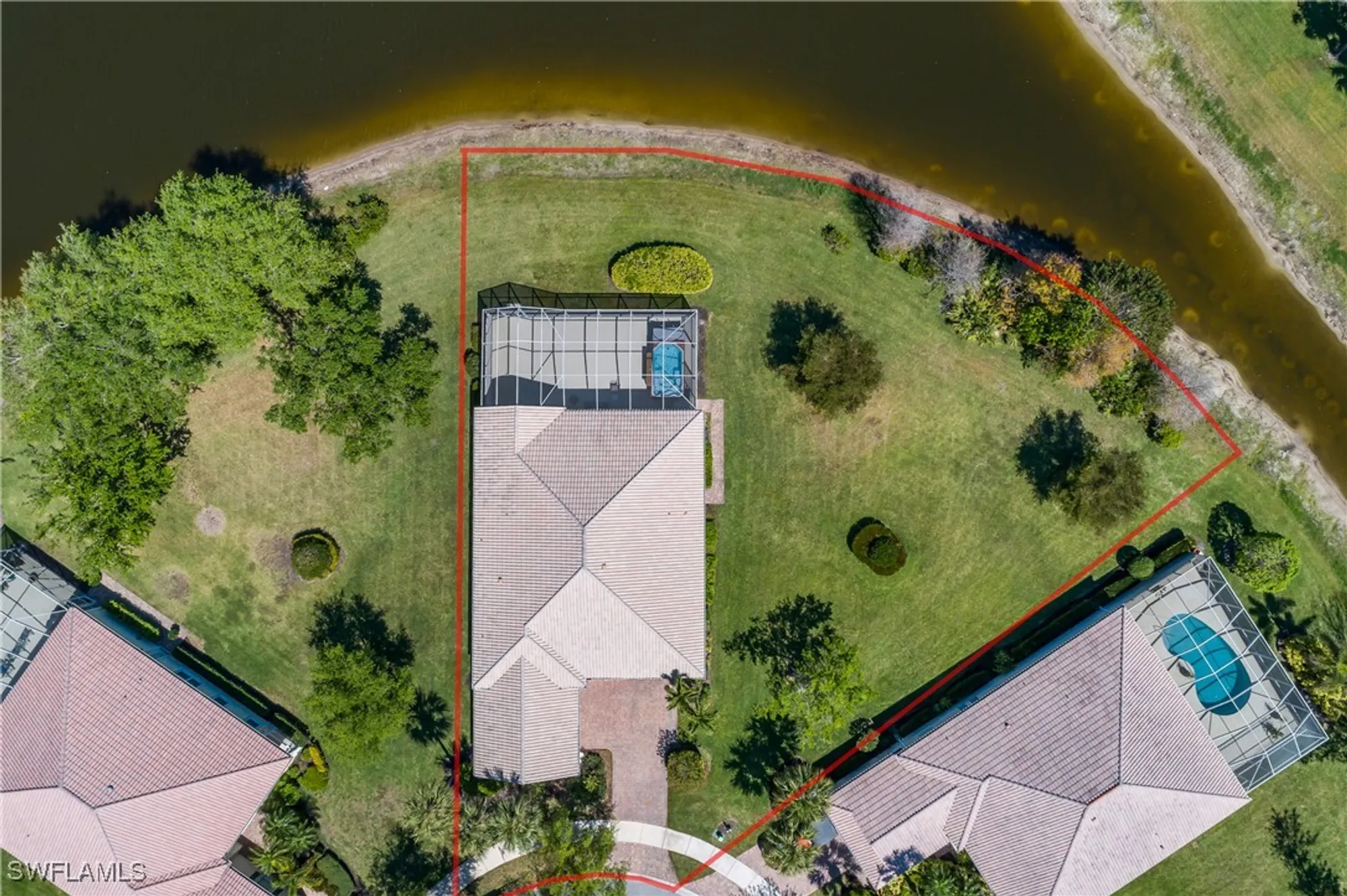 Property Slideshow image 5 of 50 | 28263 koi way, Bonita Springs, FL, 34135