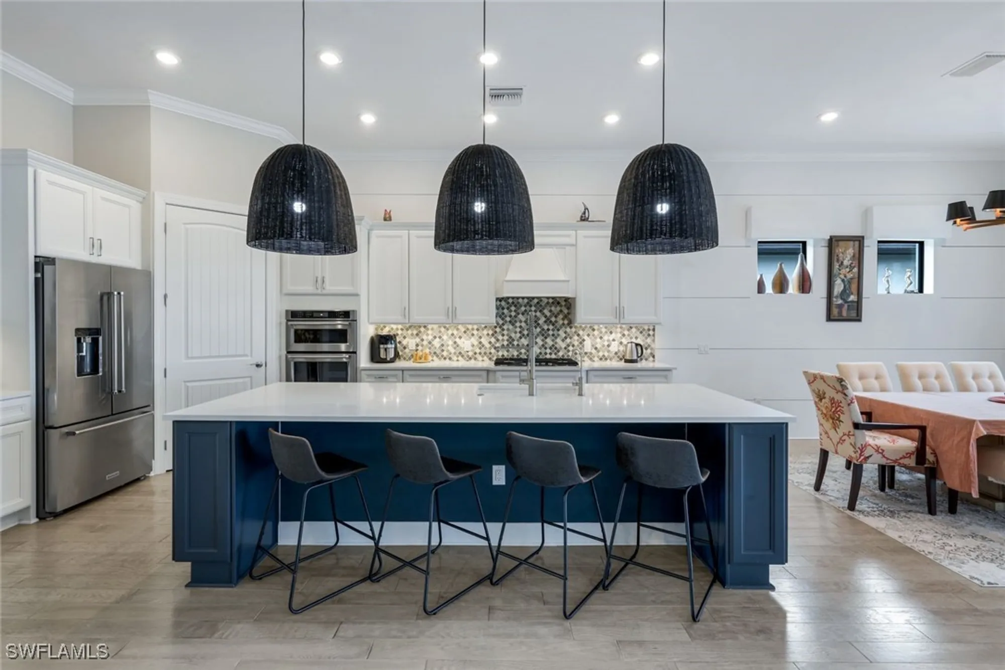 Property Slideshow image 10 of 50 | 19009 aqua shore dr, Fort Myers, FL, 33913