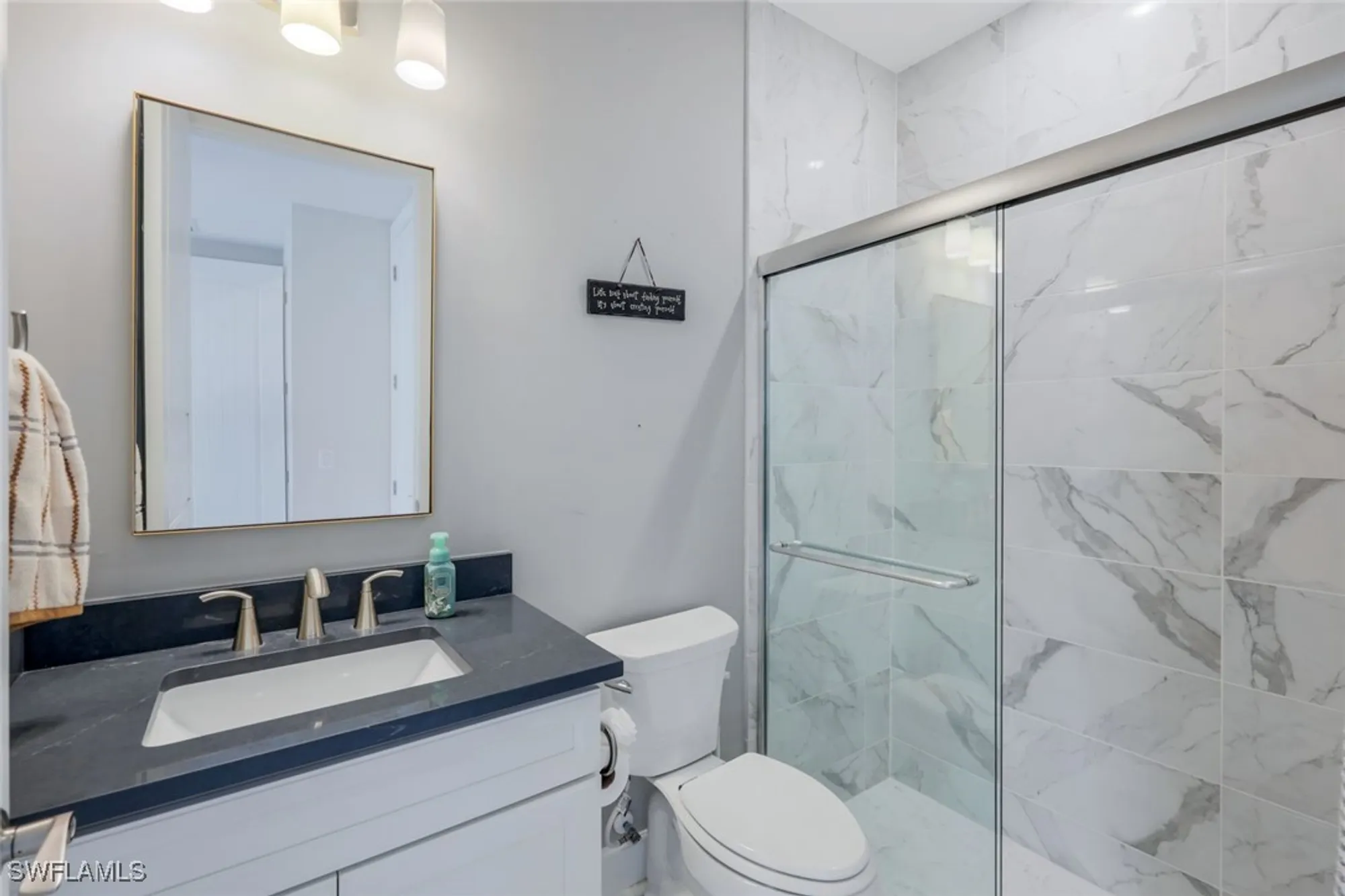 Property Slideshow image 23 of 50 | 19009 aqua shore dr, Fort Myers, FL, 33913