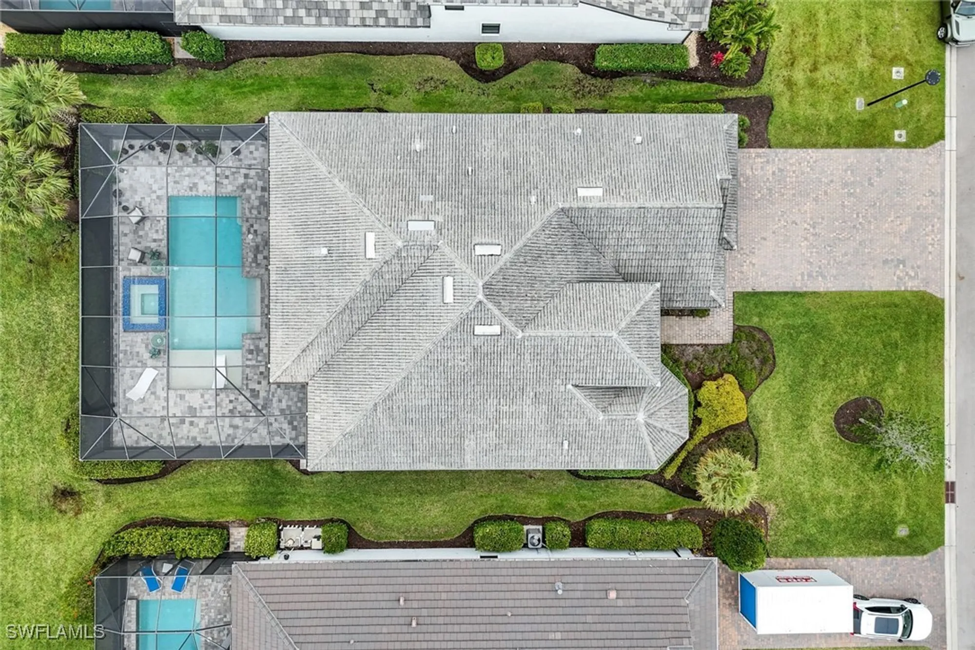 Property Slideshow image 47 of 50 | 19009 aqua shore dr, Fort Myers, FL, 33913